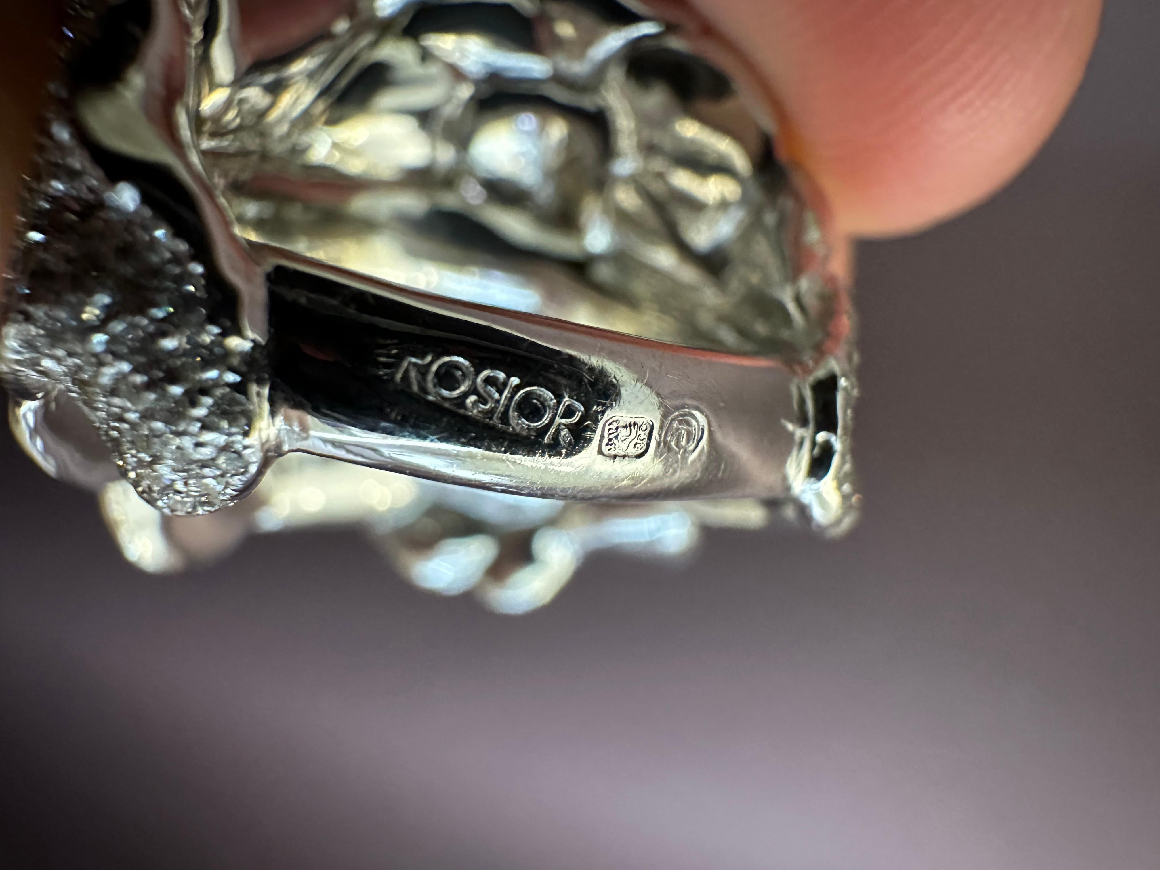 Women's or Men's Rosior Diamond Cocktail Ring set in White Gold For Sale