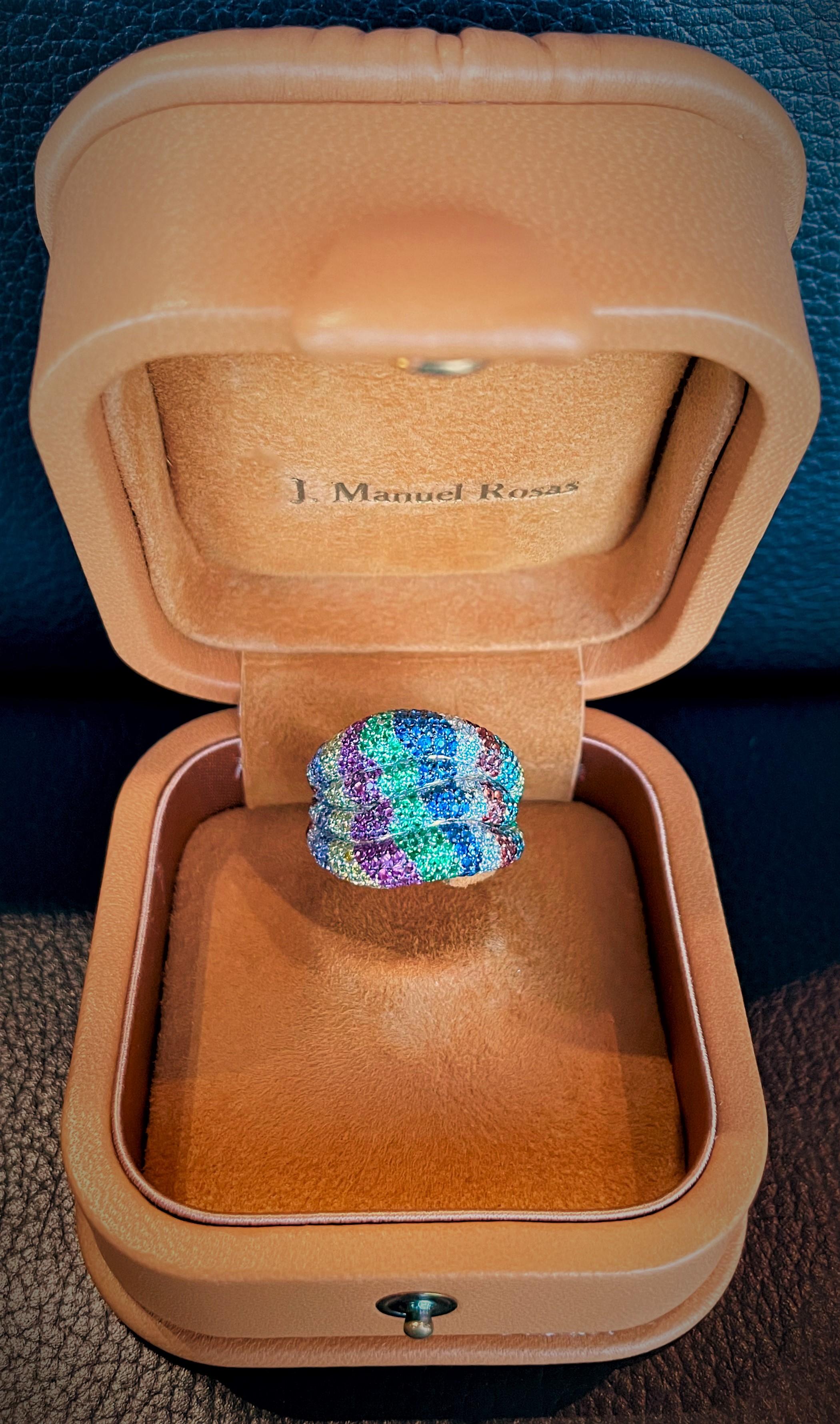 Rosior one-off Diamond, Emerald and Sapphire White Gold Cocktail Ring 2