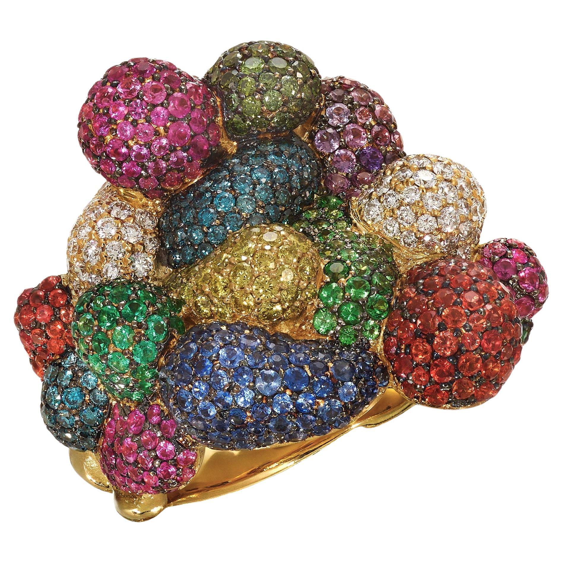 Anillo de Cóctel Rosior de Oro Amarillo con Diamantes, Zafiro, Esmeralda y Tsavorita