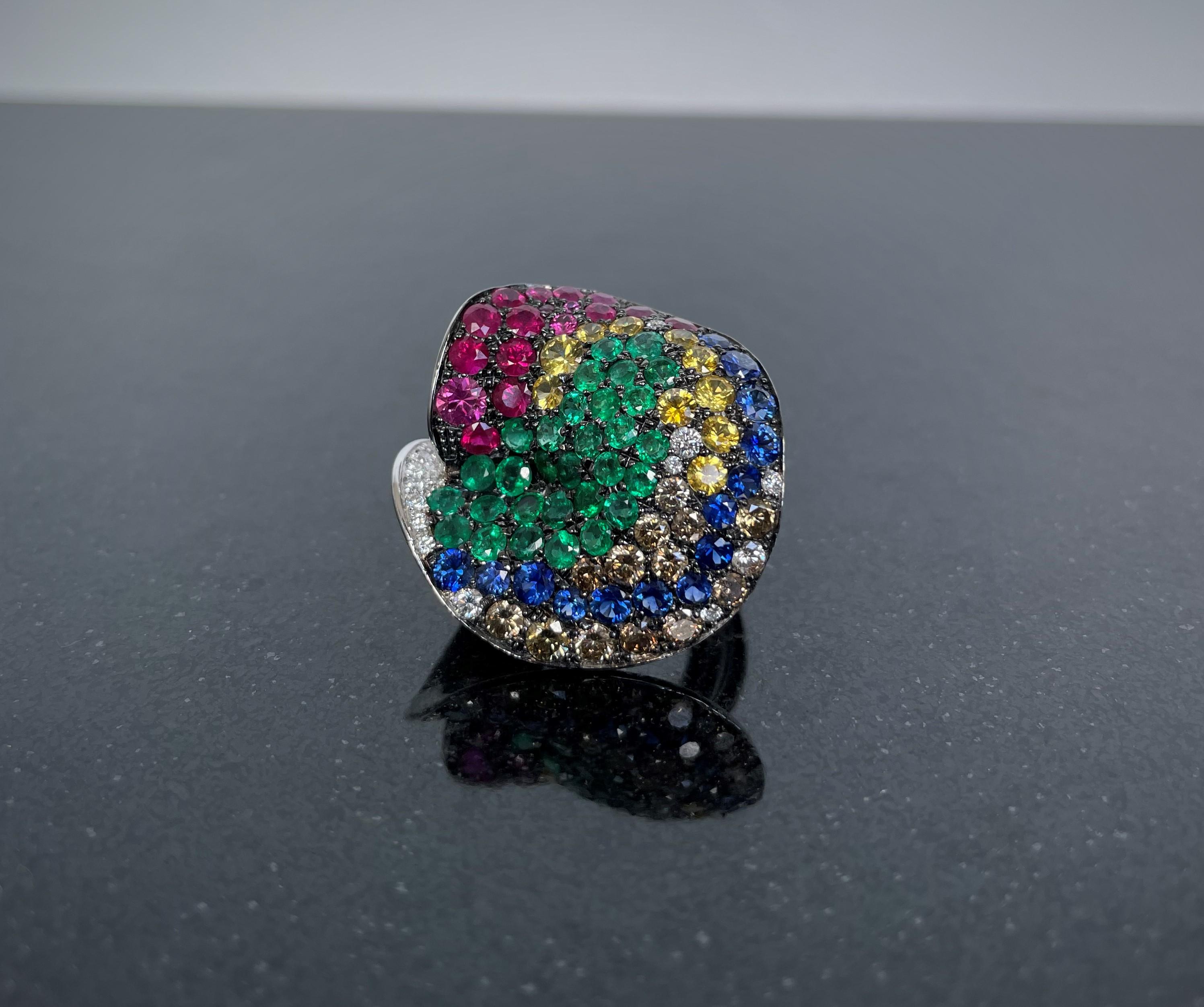 Contemporain Rosior Bague cocktail en or blanc et pierres précieuses multicolores en vente