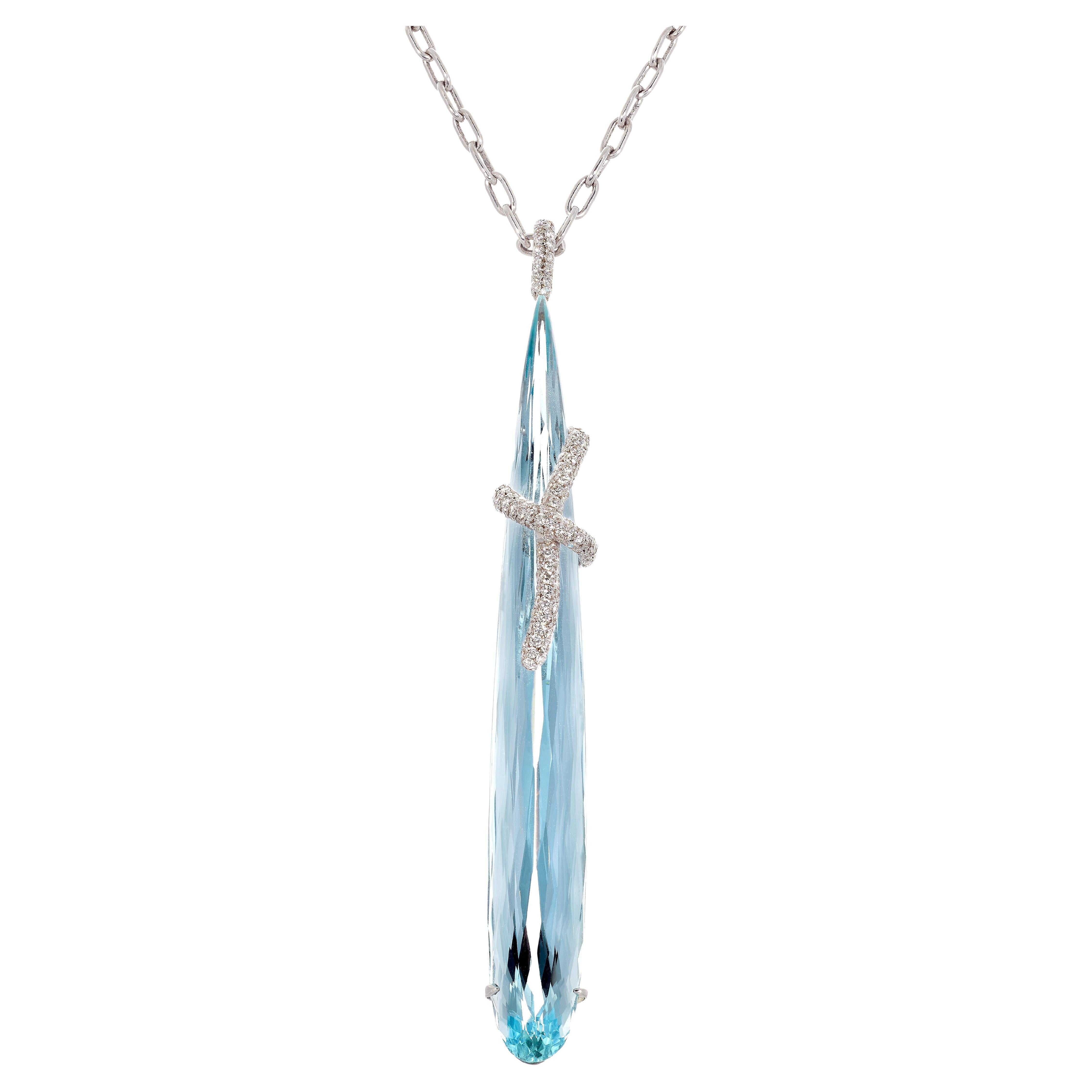 Rosior One-Off Aquamarine and Diamond Pendant Necklace Set in White Gold For Sale