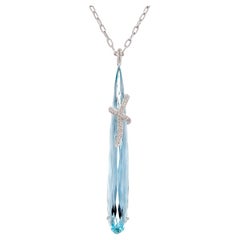 Rosior One-Off Aquamarine and Diamond Pendant Necklace Set in White Gold
