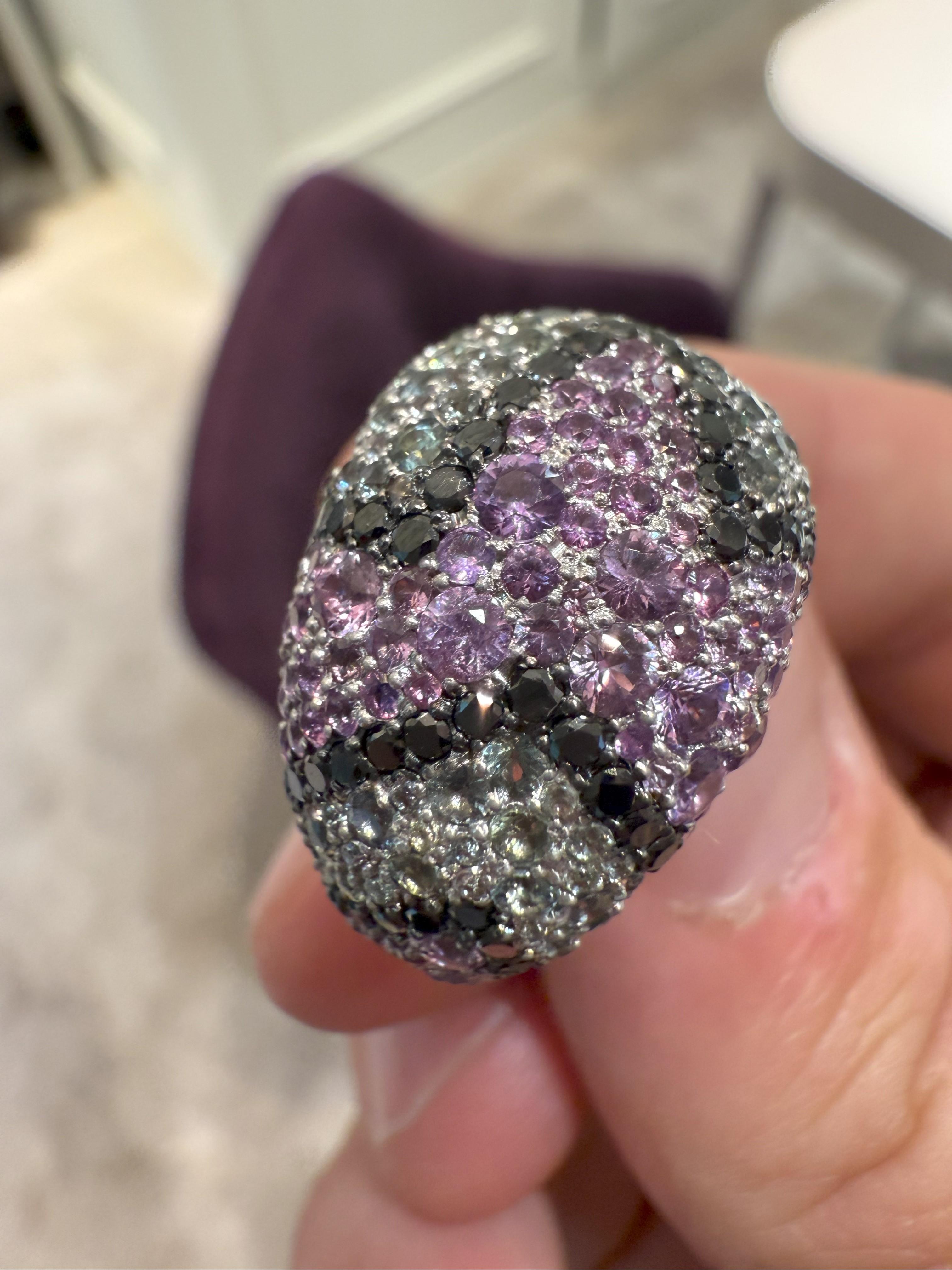 Rosior One-off Diamond and Sapphire Cocktail Ring set in White Gold In New Condition For Sale In Porto, PT