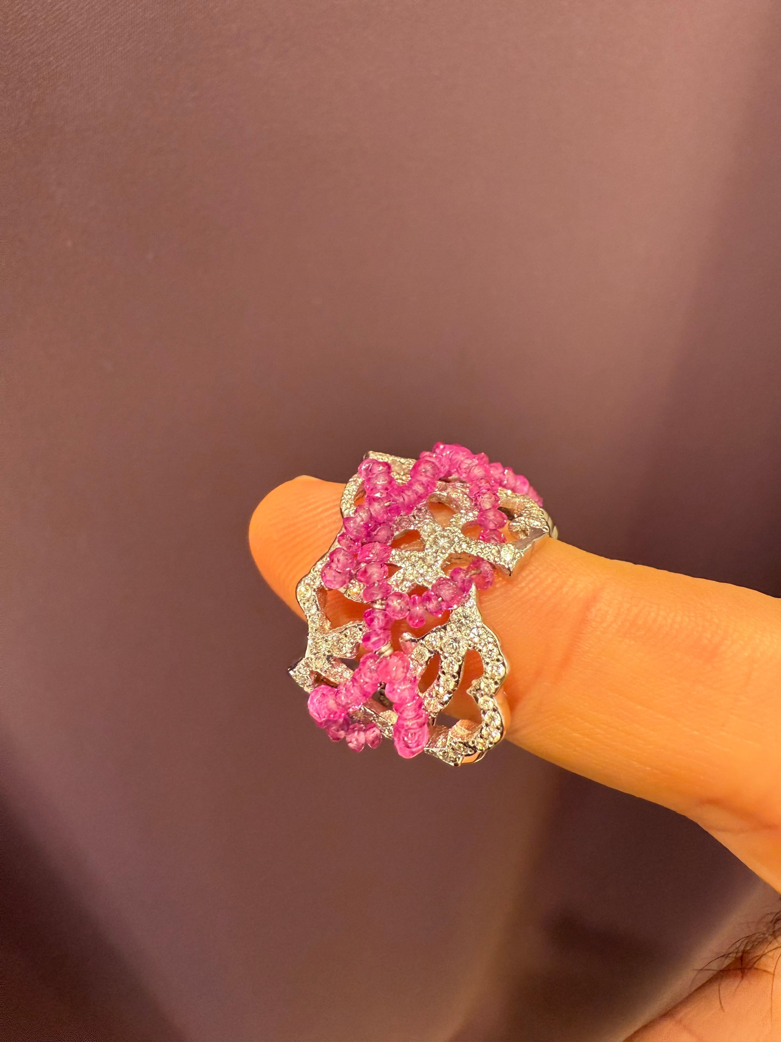 Rosior one-off Ruby Beads and Diamond Cocktail Ring set in White Gold In New Condition For Sale In Porto, PT