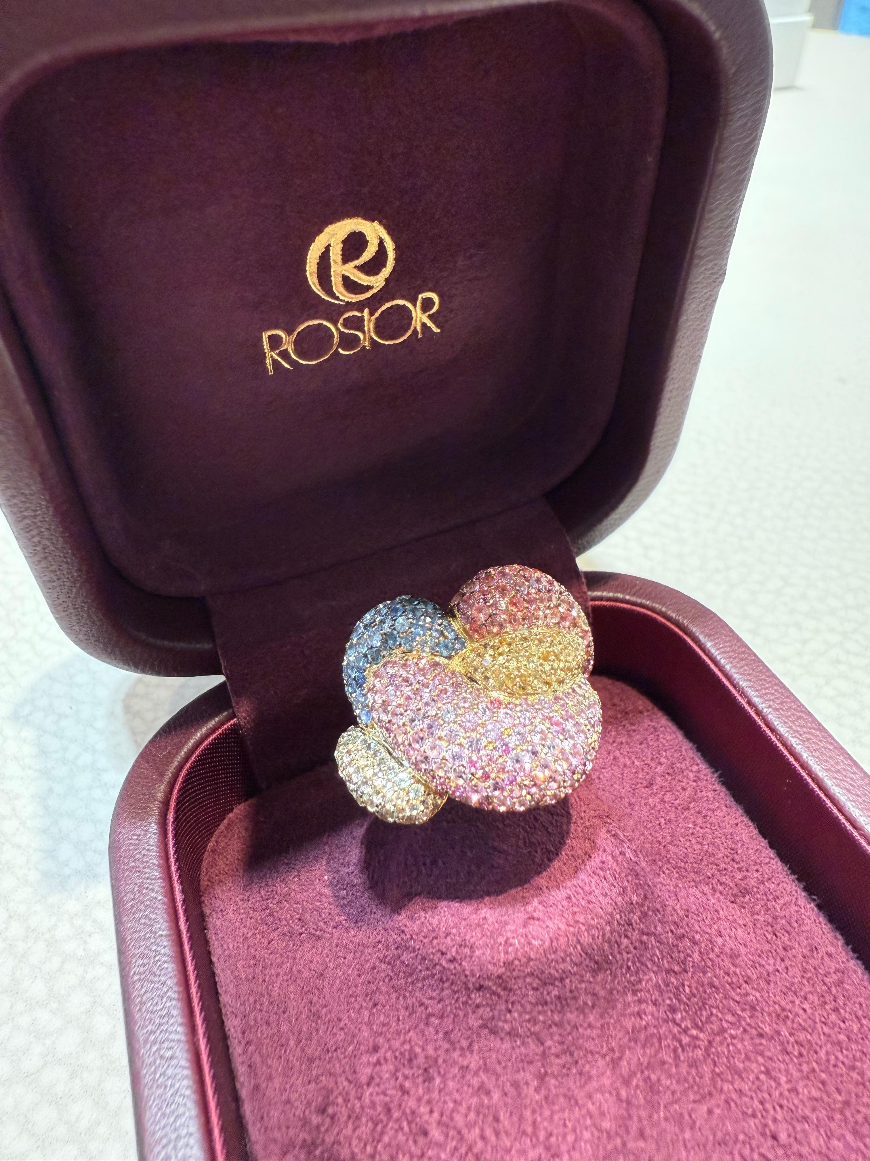 Rosior One-off Sapphire and Diamond Cocktail Ring set in Yellow Gold For Sale 1
