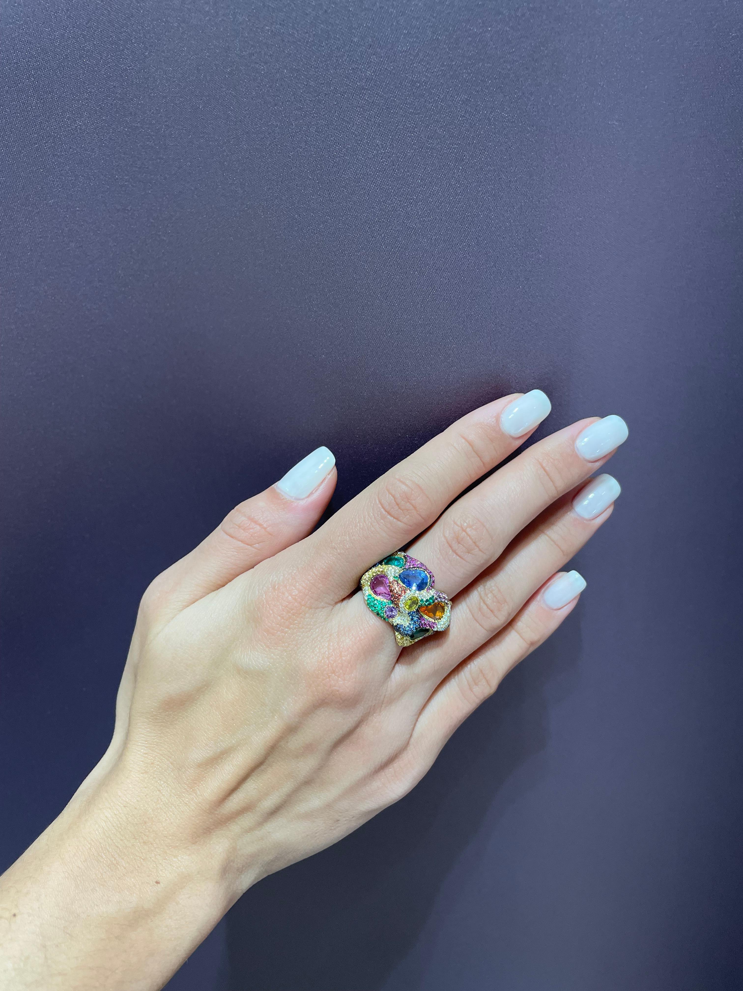 Contemporary Rosior Sapphire, Emerald, Opal and Diamond One-off Cocktail Ring in Yellow Gold