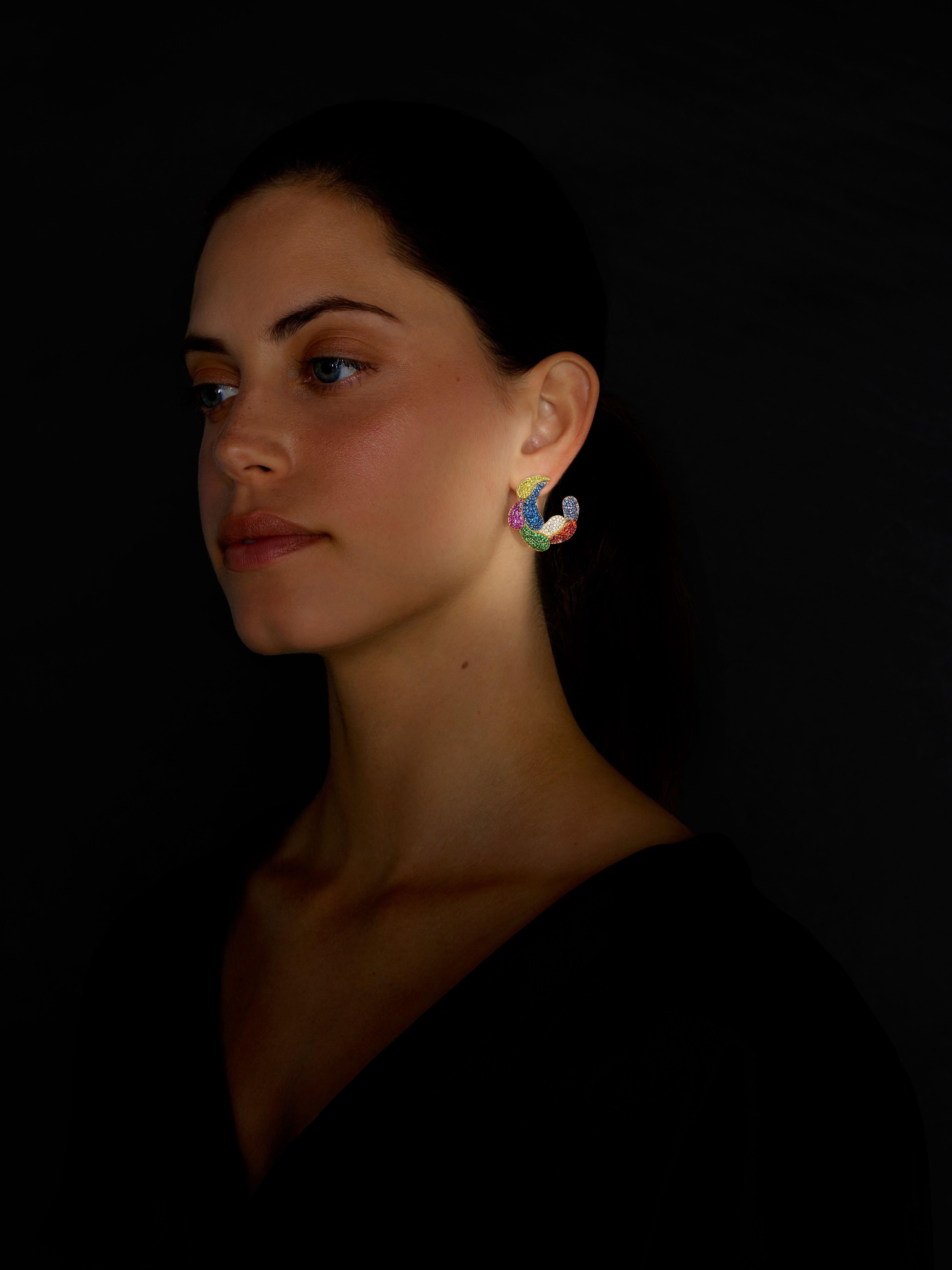 Rosior Drop Earrings made in Yellow Gold and set with:
 122 blue sapphires weighing 1,06 ct;
 111 tsavorite garnets weighing 0,87 ct;
 74 pink sapphires weighing 0,67 ct;
 74 orange sapphires weighing 0,68 ct;
 70 yellow diamonds weighing 0,50 ct;
