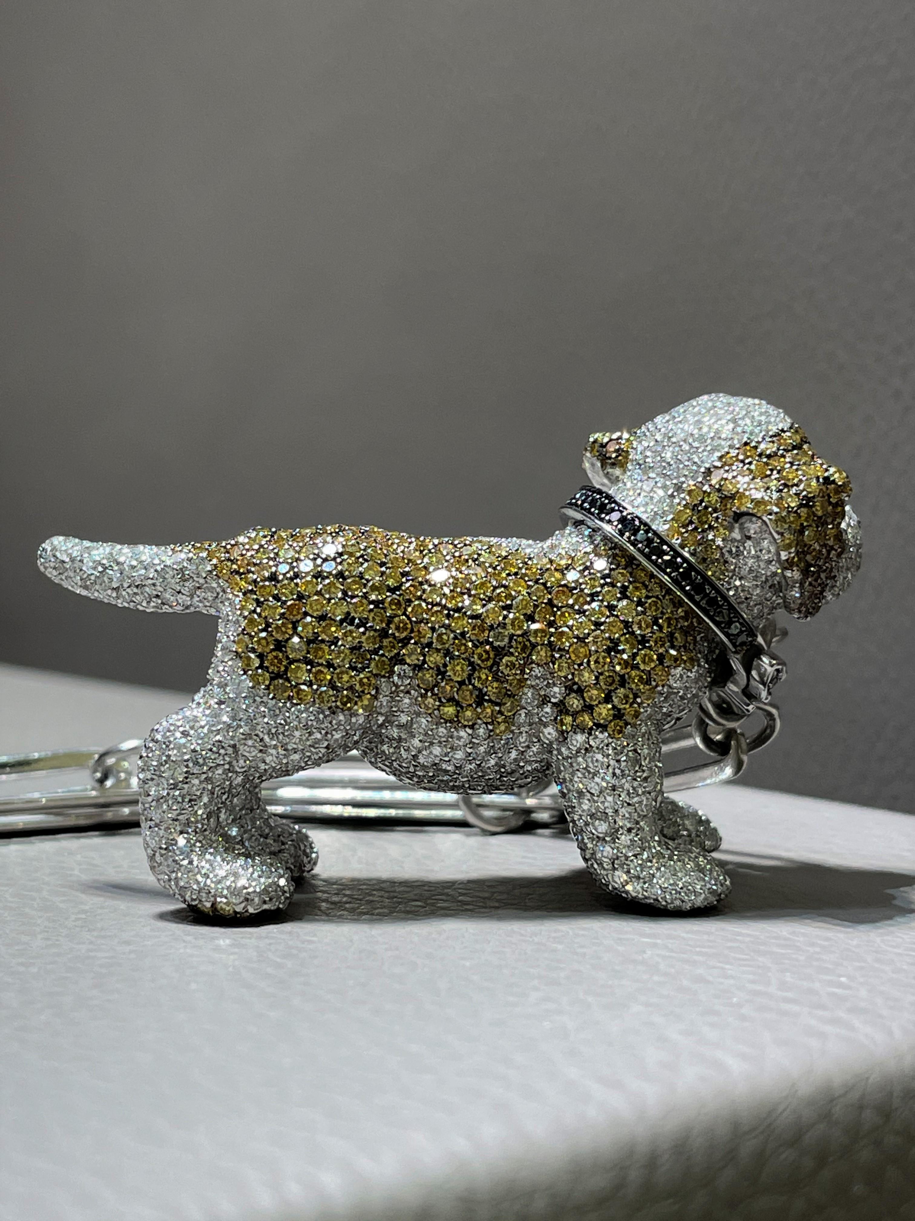 Rosior par Manuel Rosas, collier pendentif « Dog » en or blanc et diamants en vente 3