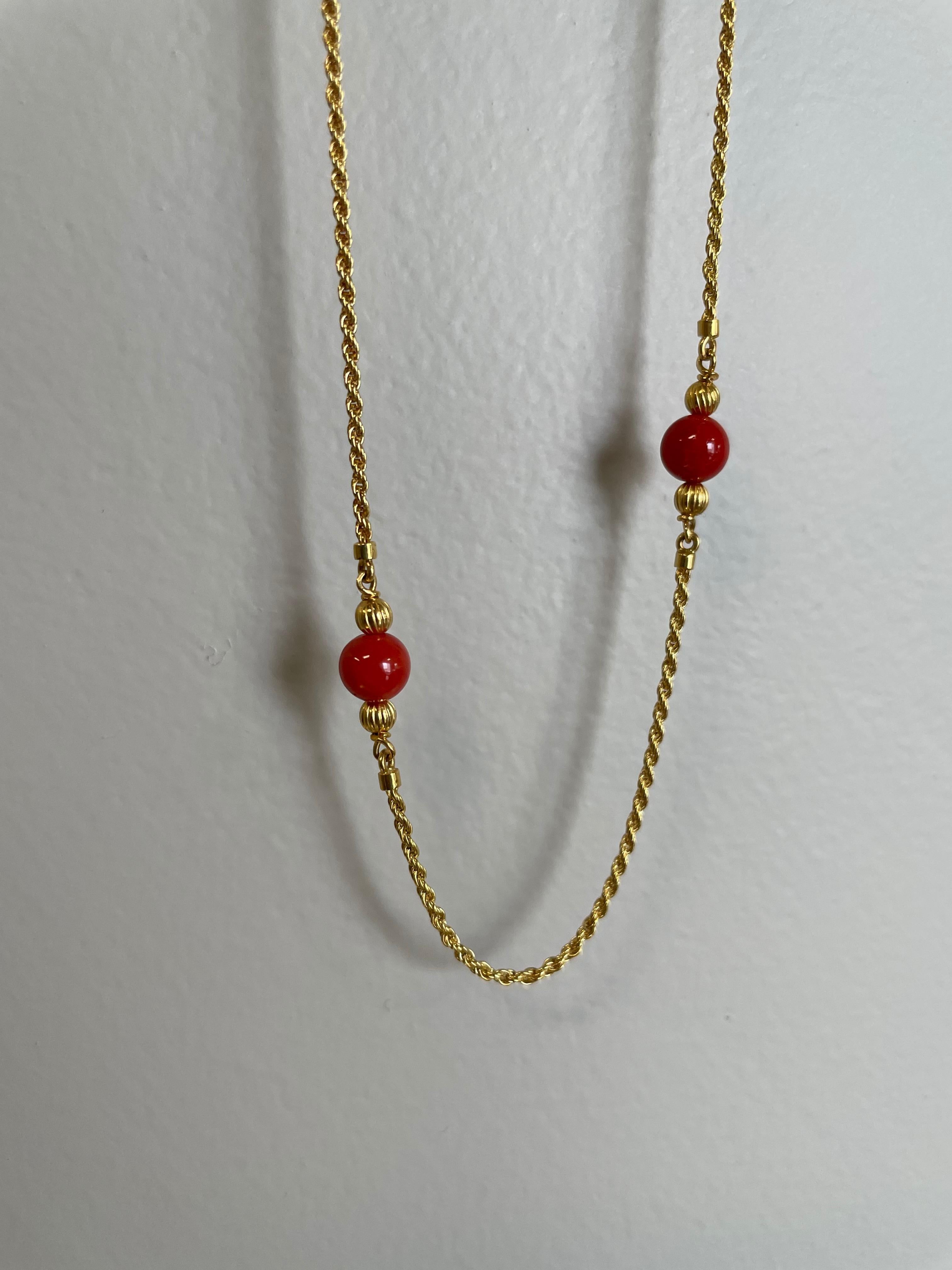 Rosior Long Chain manufactured in Yellow Gold with small Coral Beads
Accompanied with its own Certificate of Authenticity.
Stamped by the Portuguese Assay Office as 19,2k Gold.
Stamped with Rosior Hallmark.
For other informations and videos of this