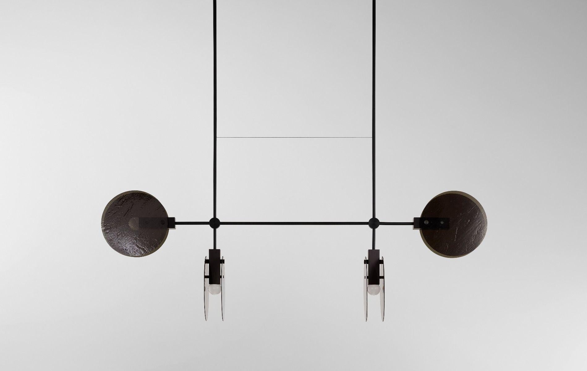 Moderne Ross Gardam, « Nebulae 24, lustre horizontal suspendu », lustre en vente