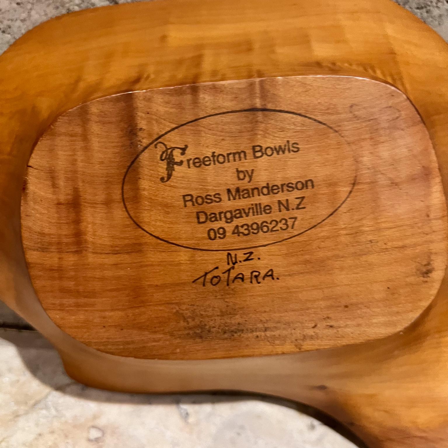 Legno Ross Manderson Ciotola Freeform Organica Moderna Dargaville NZ in vendita
