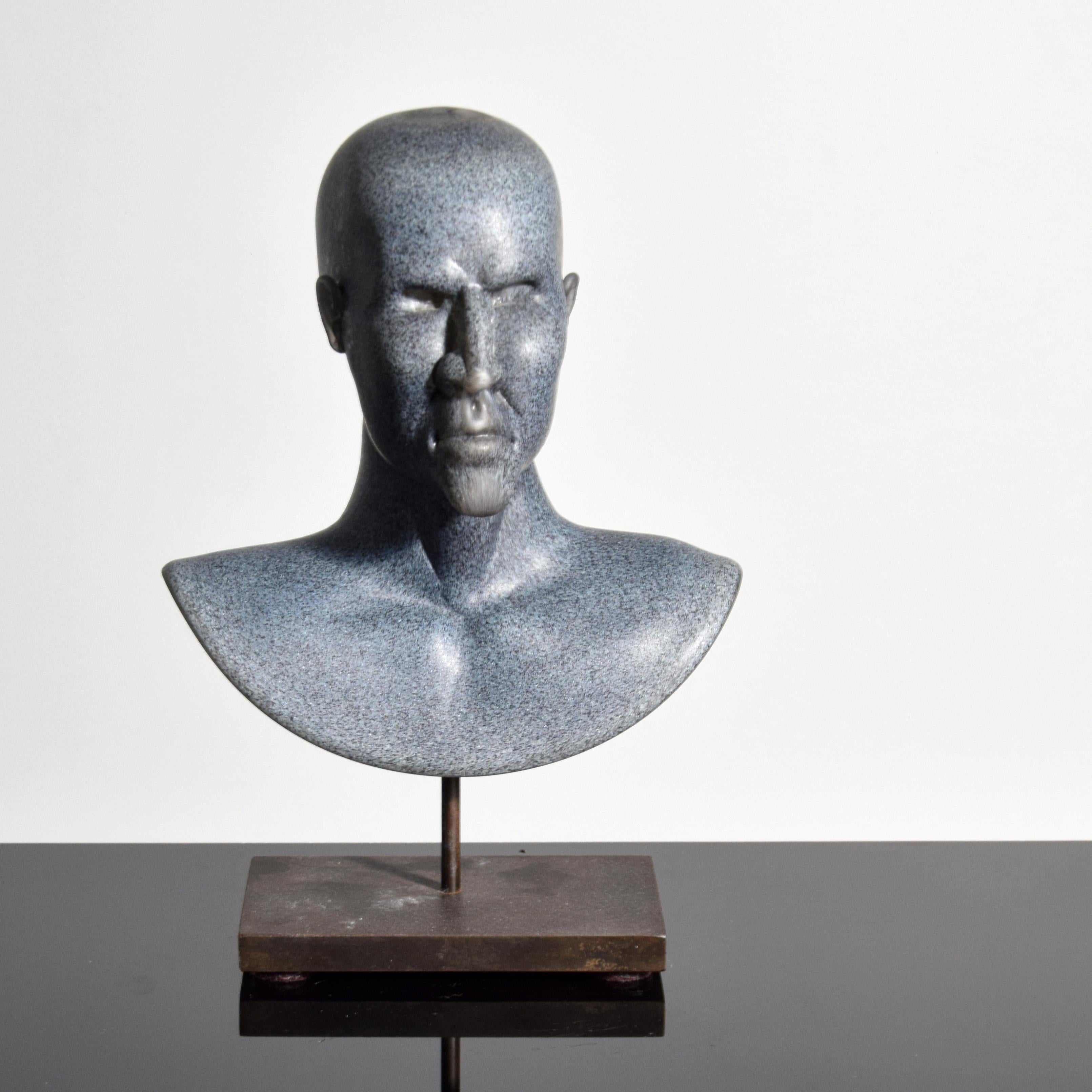 Buste / Sculpture portrait en verre Ross Richmond en vente 1