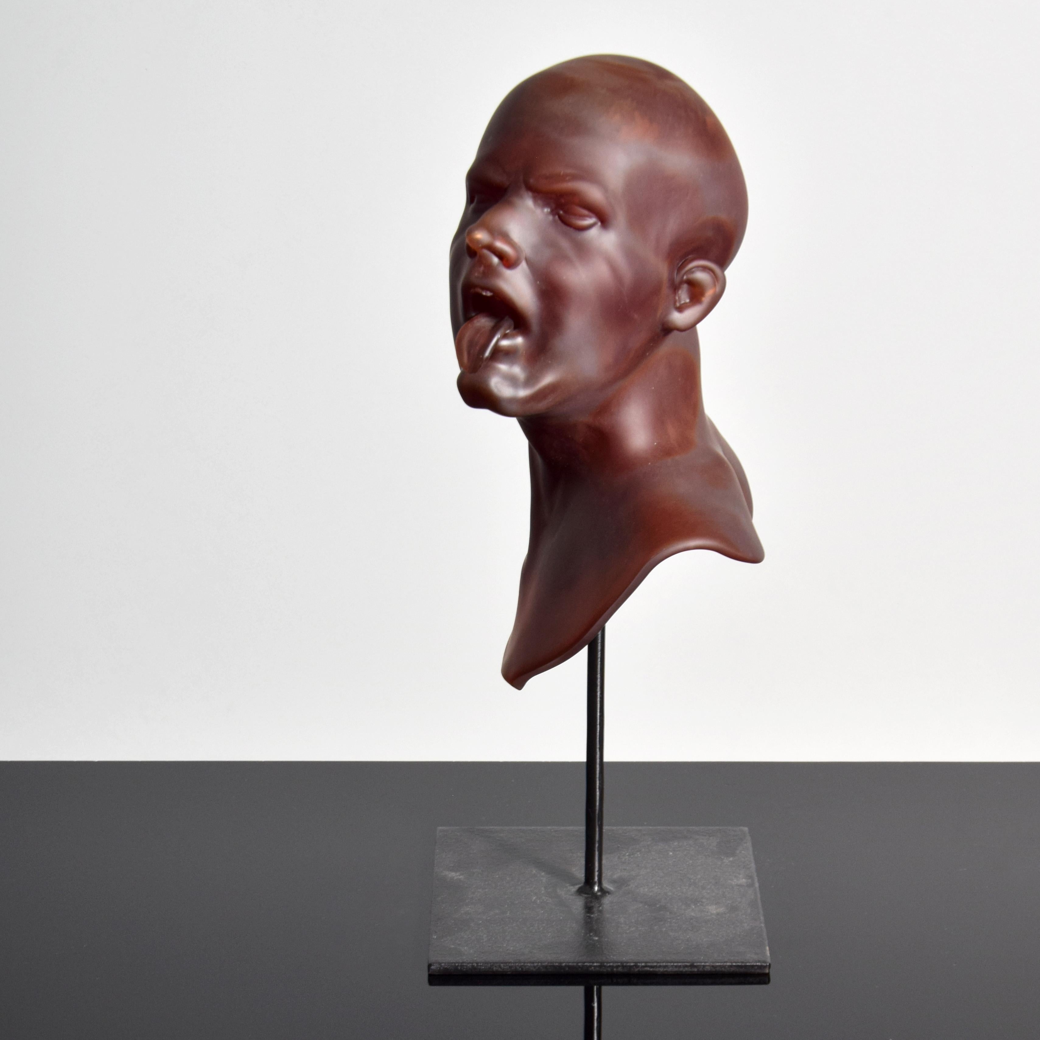 Buste / Sculpture portrait en verre Ross Richmond en vente 2