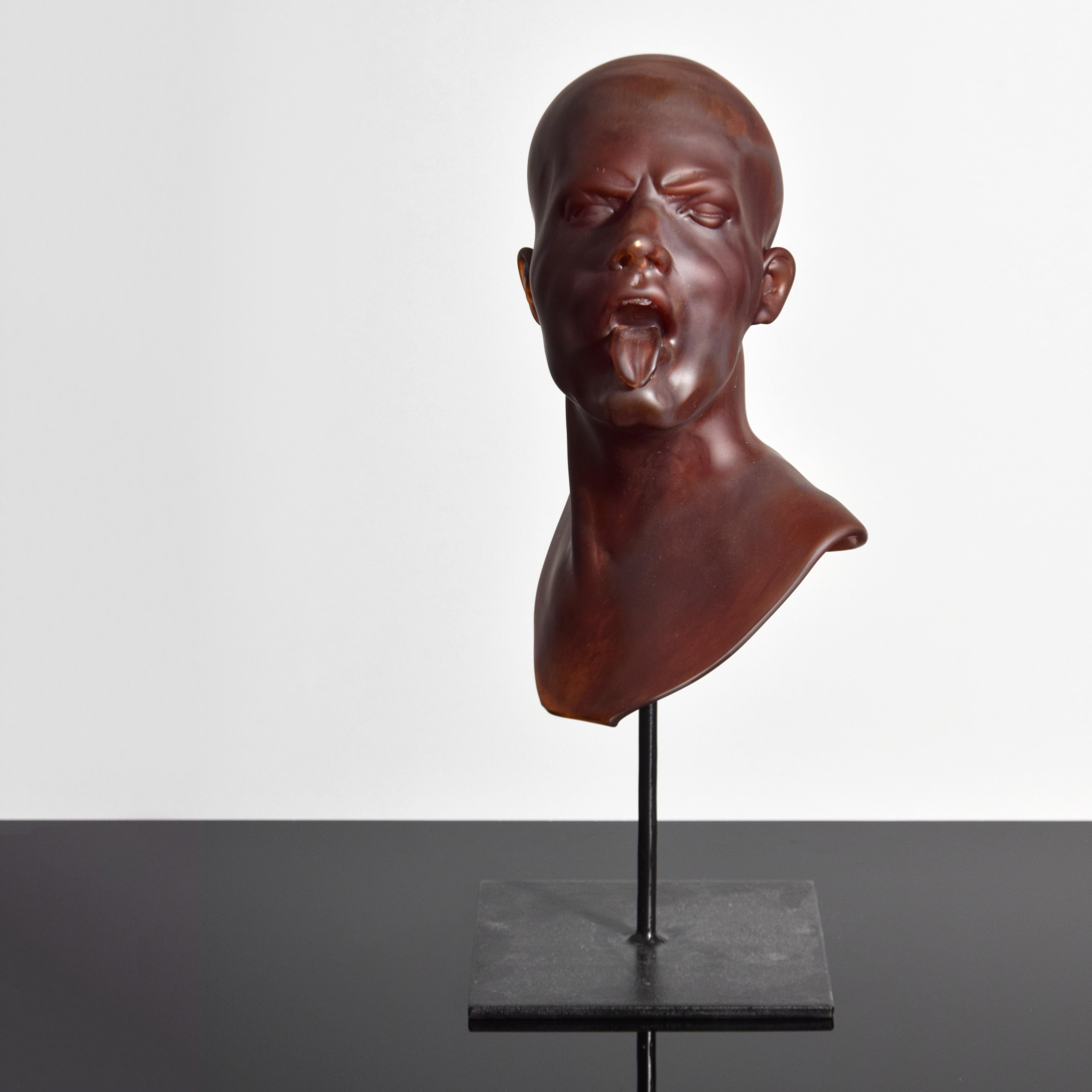 Buste / Sculpture portrait en verre Ross Richmond en vente 4