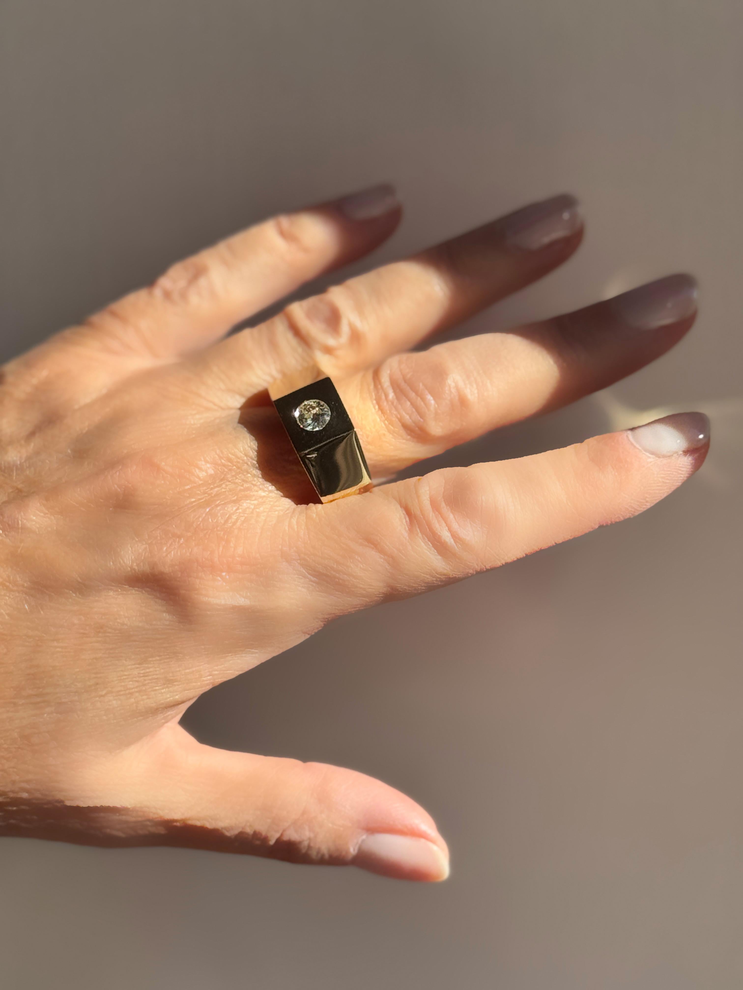 Art déco Bague polonaise en or jaune 18K avec diamant blanc 0,30 carats Rossella Ugolini en vente