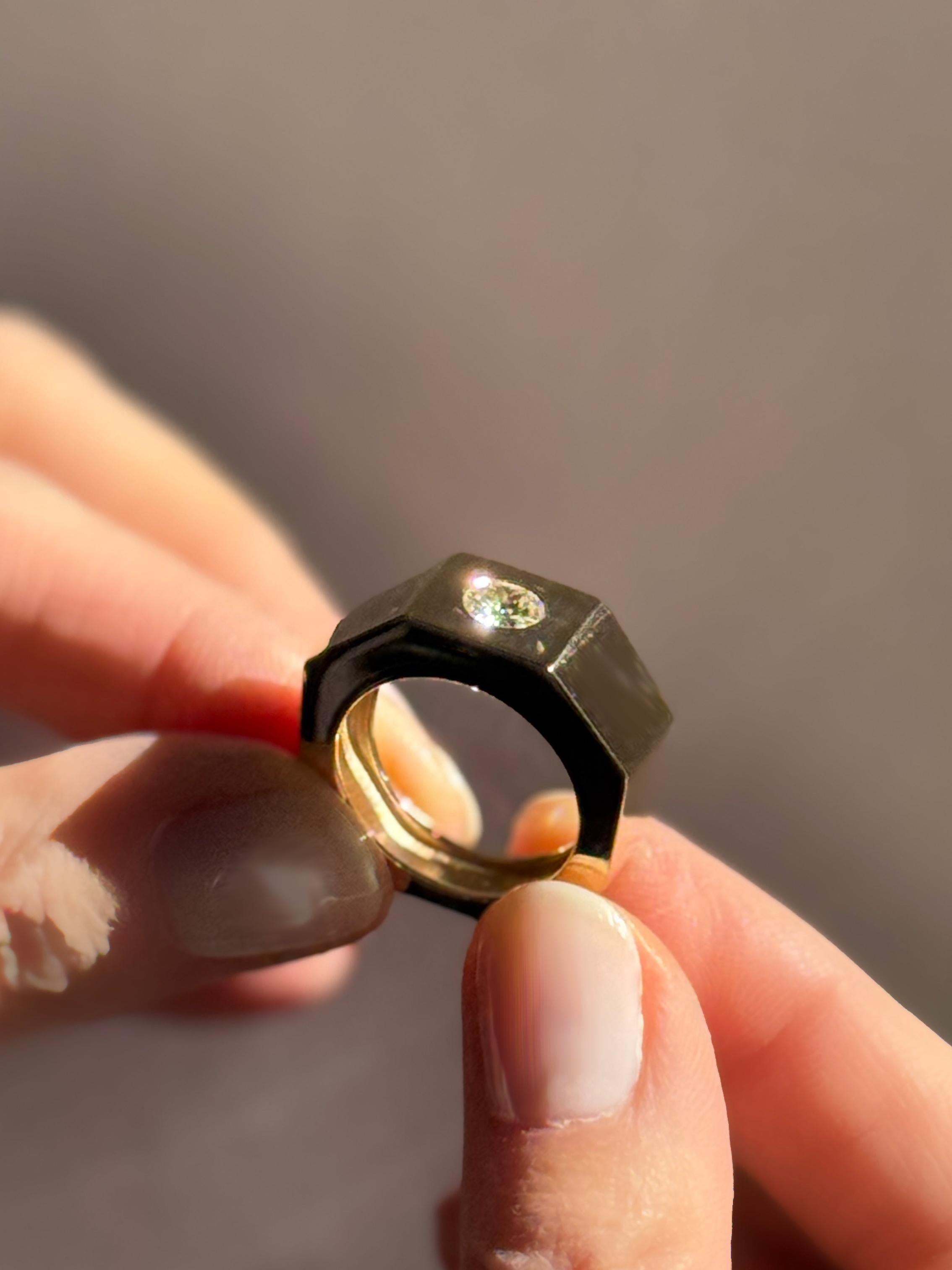 Bague polonaise en or jaune 18K avec diamant blanc 0,30 carats Rossella Ugolini Unisexe en vente