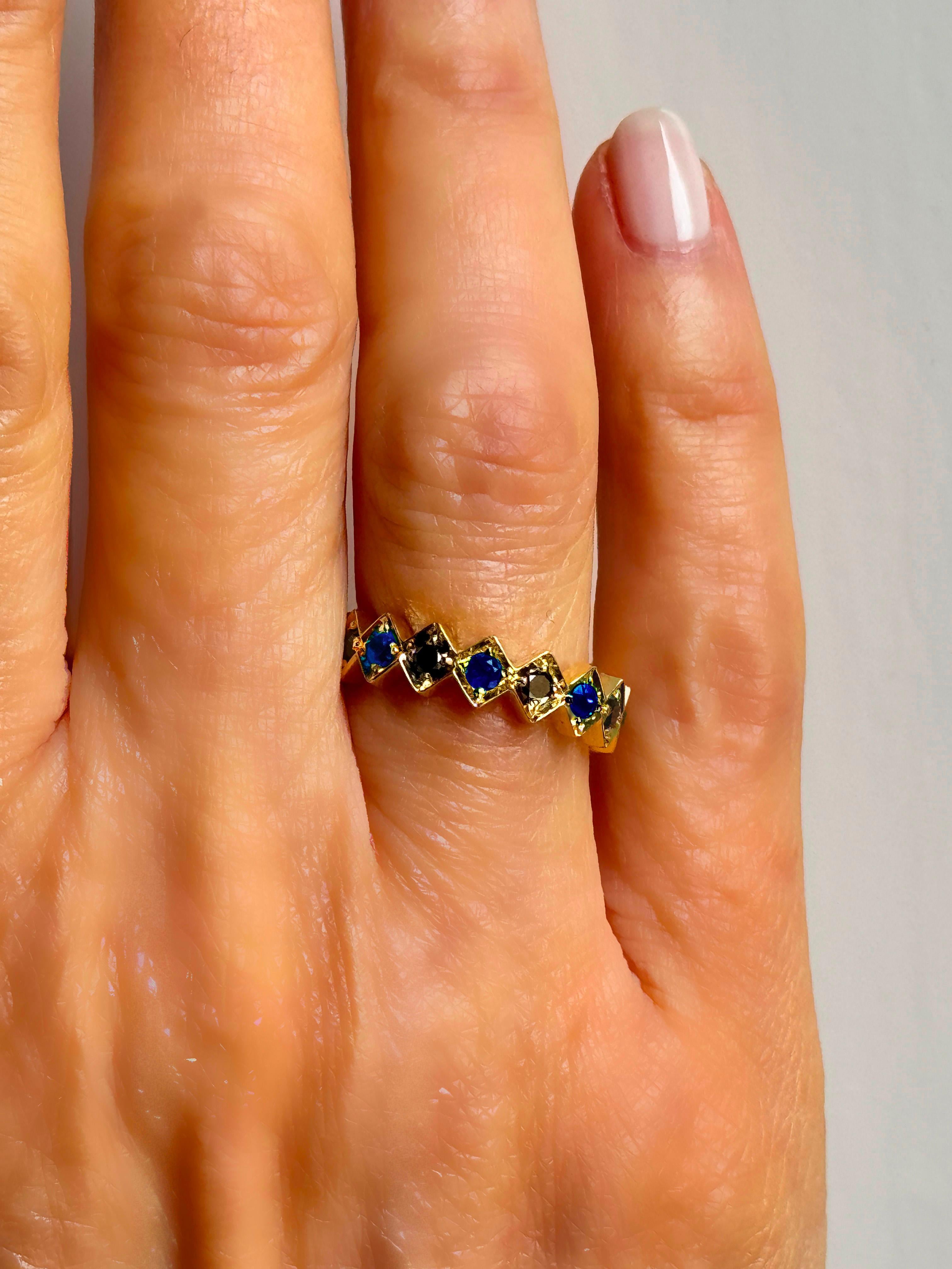 Women's or Men's Rossella Ugolini 0.60c Sapphire Black Diamonds 18k Yellow Gold Band Ring For Sale
