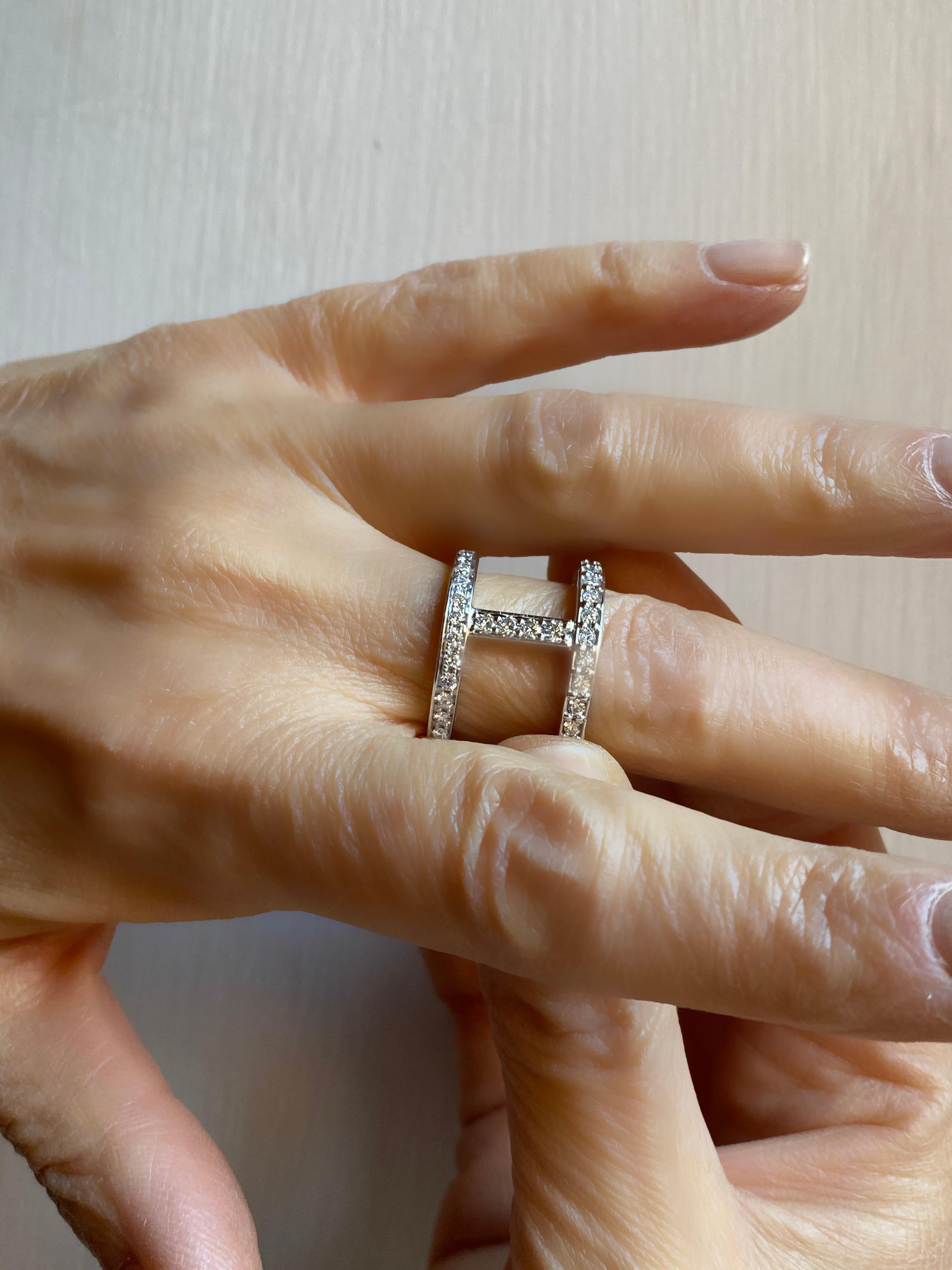 Rossella Ugolini Anello contemporaneo con diamanti bianchi da 0,80 carati in oro 18 carati in vendita 3