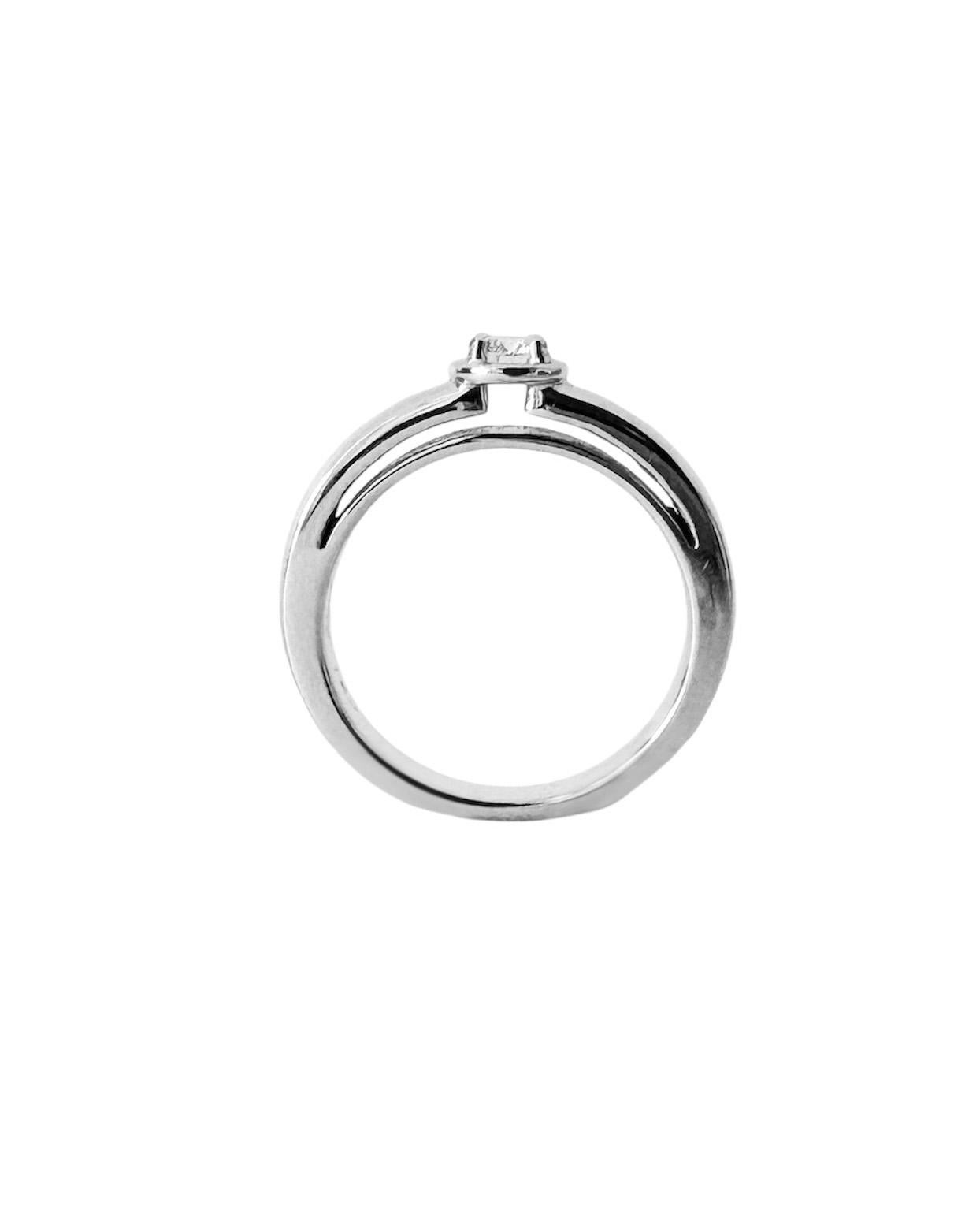 Rossella Ugolini 18 Kt Gold 0.20 Ct White Diamond Engagement Solitaire Dome Ring In New Condition For Sale In Rome, IT