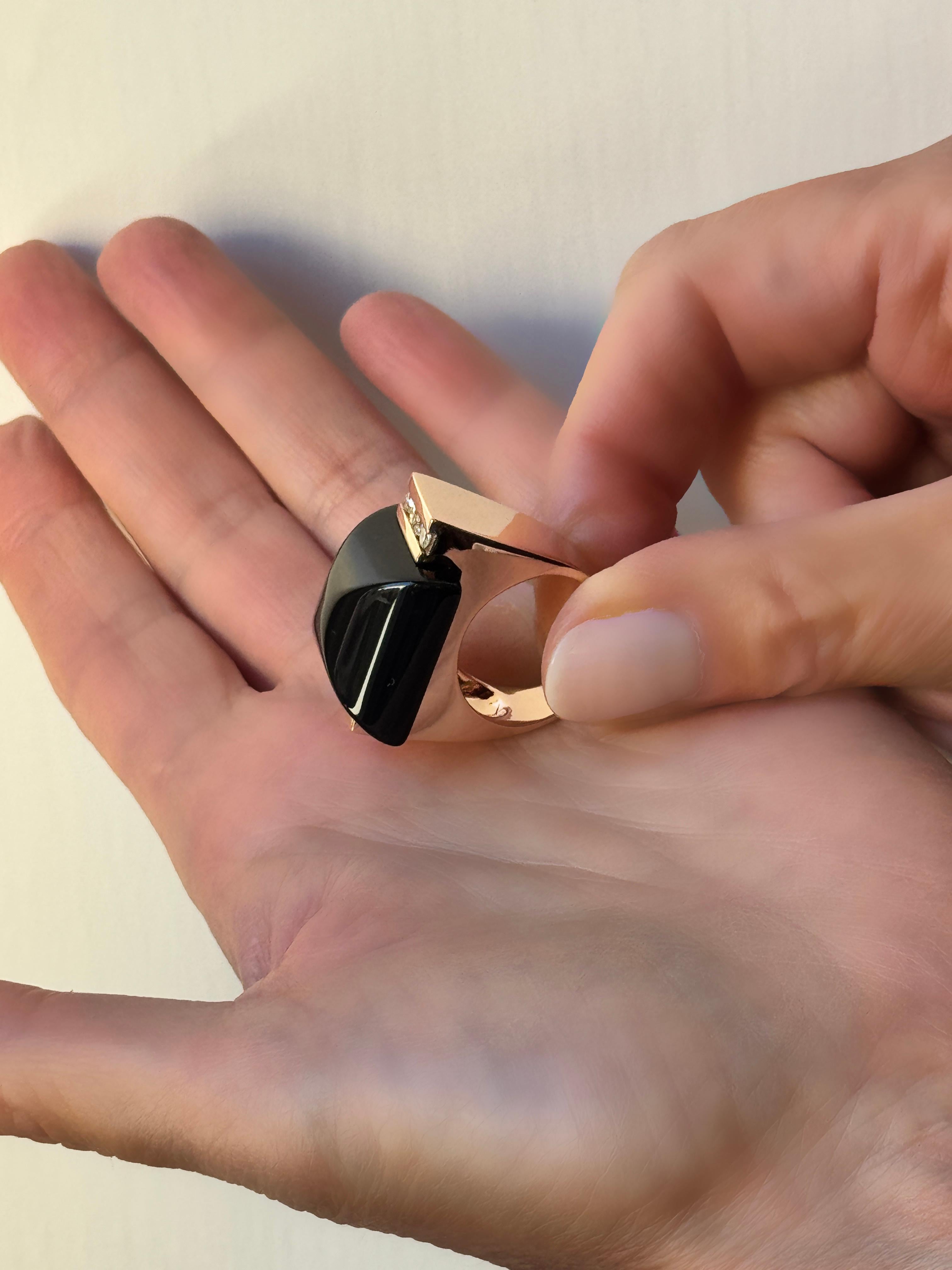 Rossella Ugolini - Anello da cocktail in oro 18 carati 0,30 carati con diamanti canari e onice - in grassetto in vendita 6