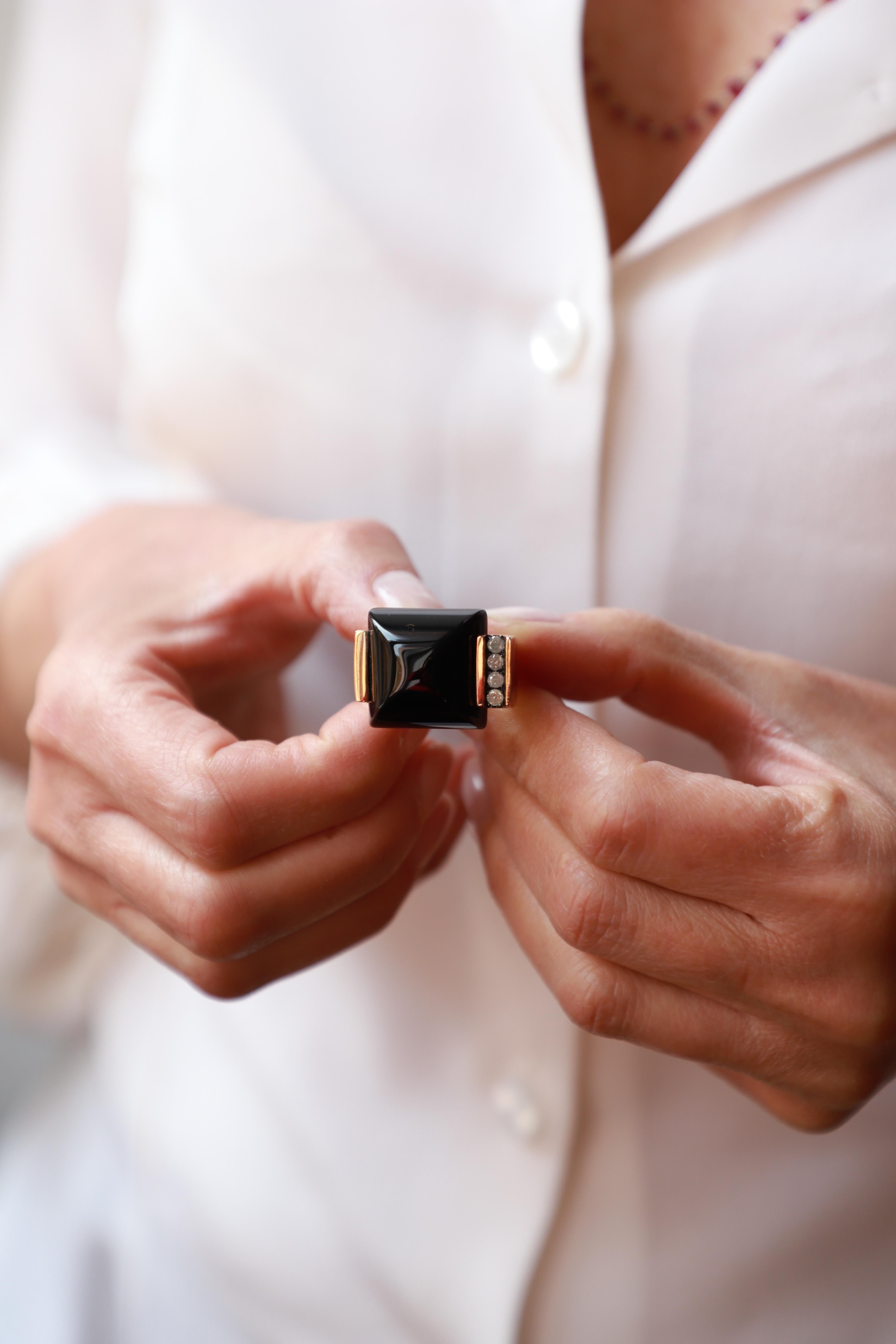 Rossella Ugolini - Anello da cocktail in oro 18 carati 0,30 carati con diamanti canari e onice - in grassetto in vendita 10