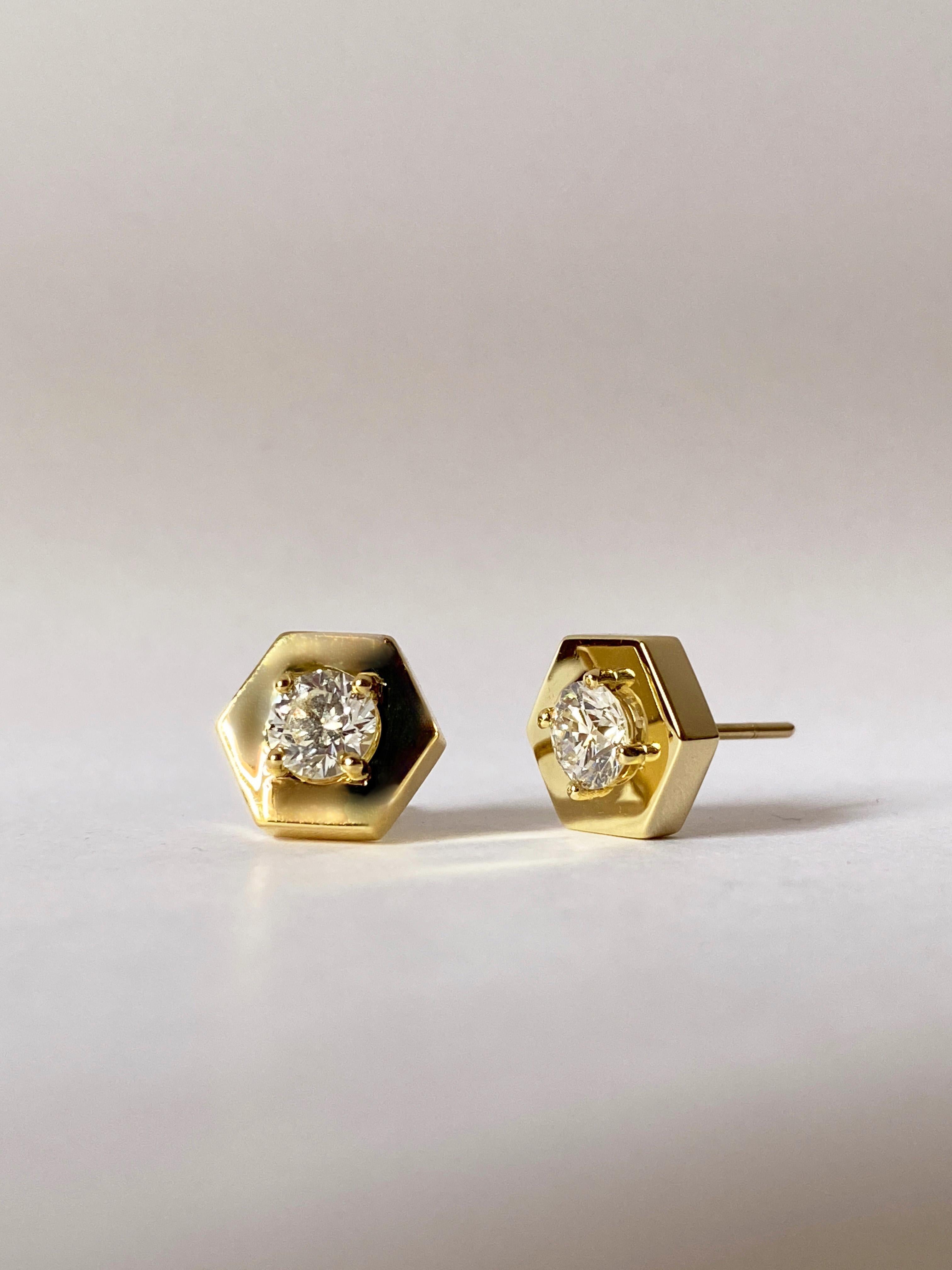 Rossella Ugolini 18K Gold 0.60 Carats White Diamonds Stud Hexagonal Earrings For Sale 1