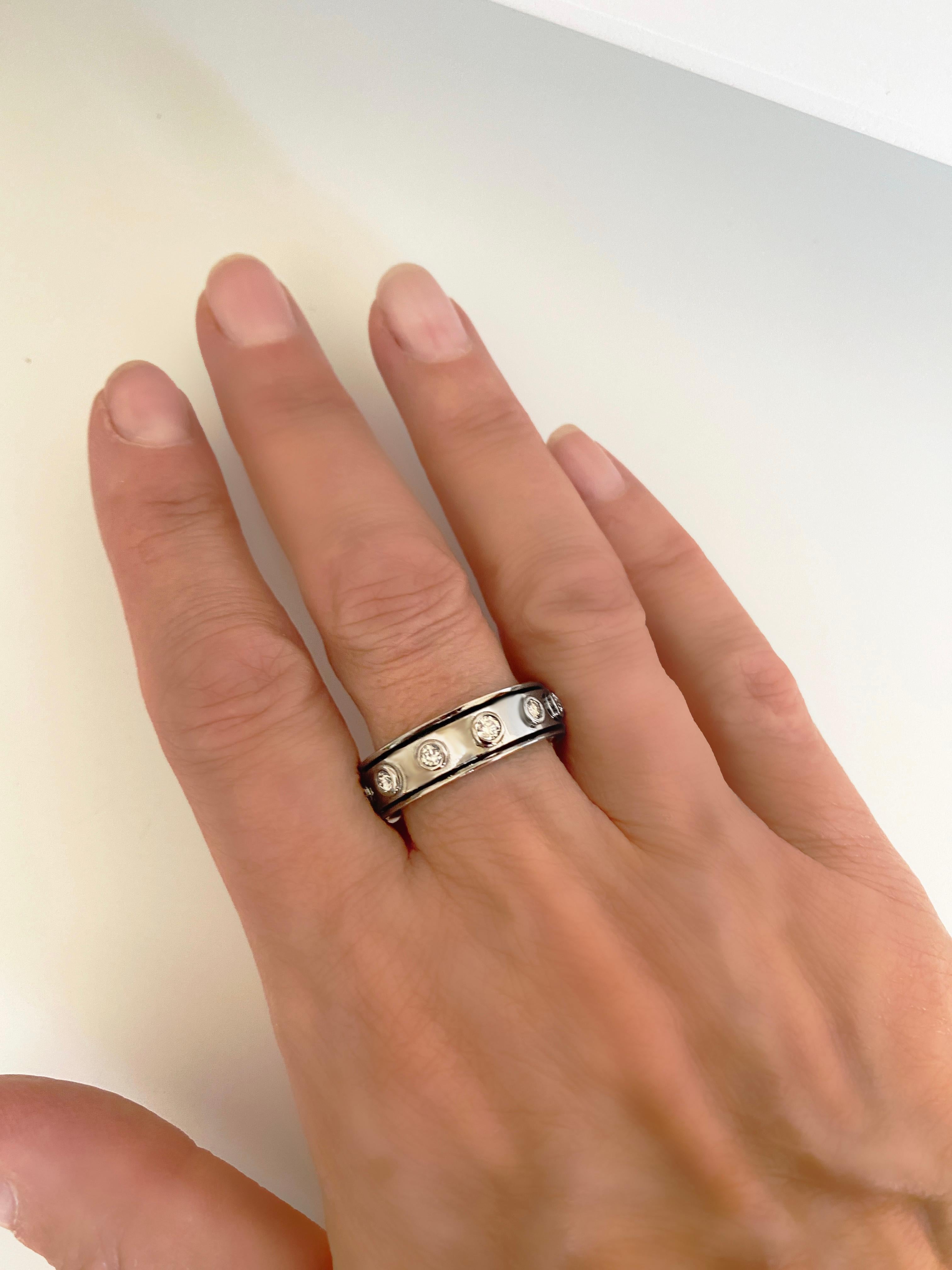 Rossella Ugolini 18k Gold 0.70ct White Diamonds Rotating Band Man No Stress Ring en venta 4