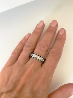 Rossella Ugolini 18k Gold 0.70ct White Diamonds Rotating Band Man No Stress Ring