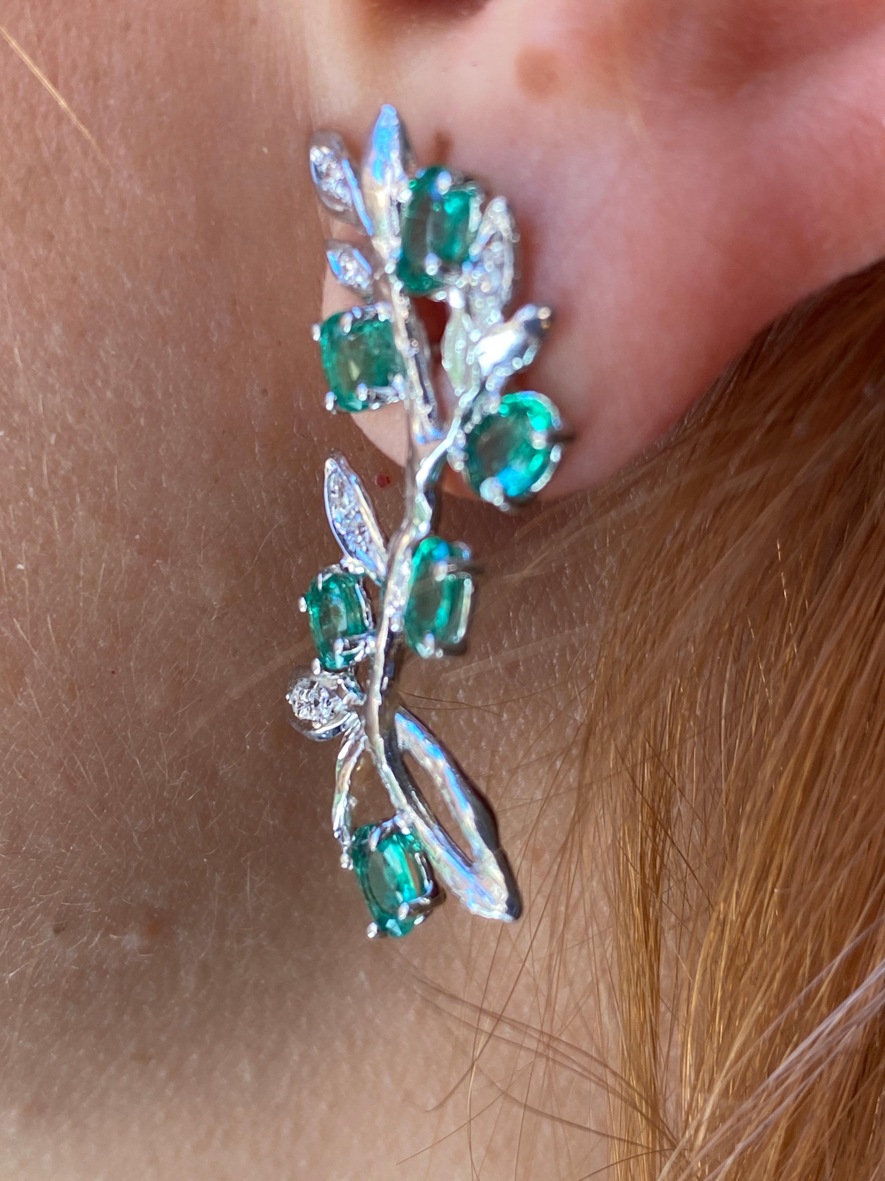 Rossella Ugolini 18K Gold 2 ct. Oval Emerald White Diamonds Olive Stud Earrings For Sale 4