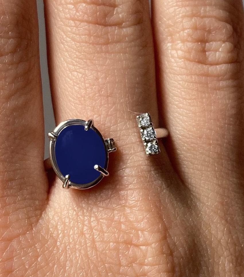 Contemporary Rossella Ugolini 18k Gold 3 Carats Blue Sapphire White Diamonds Band Love Ring For Sale