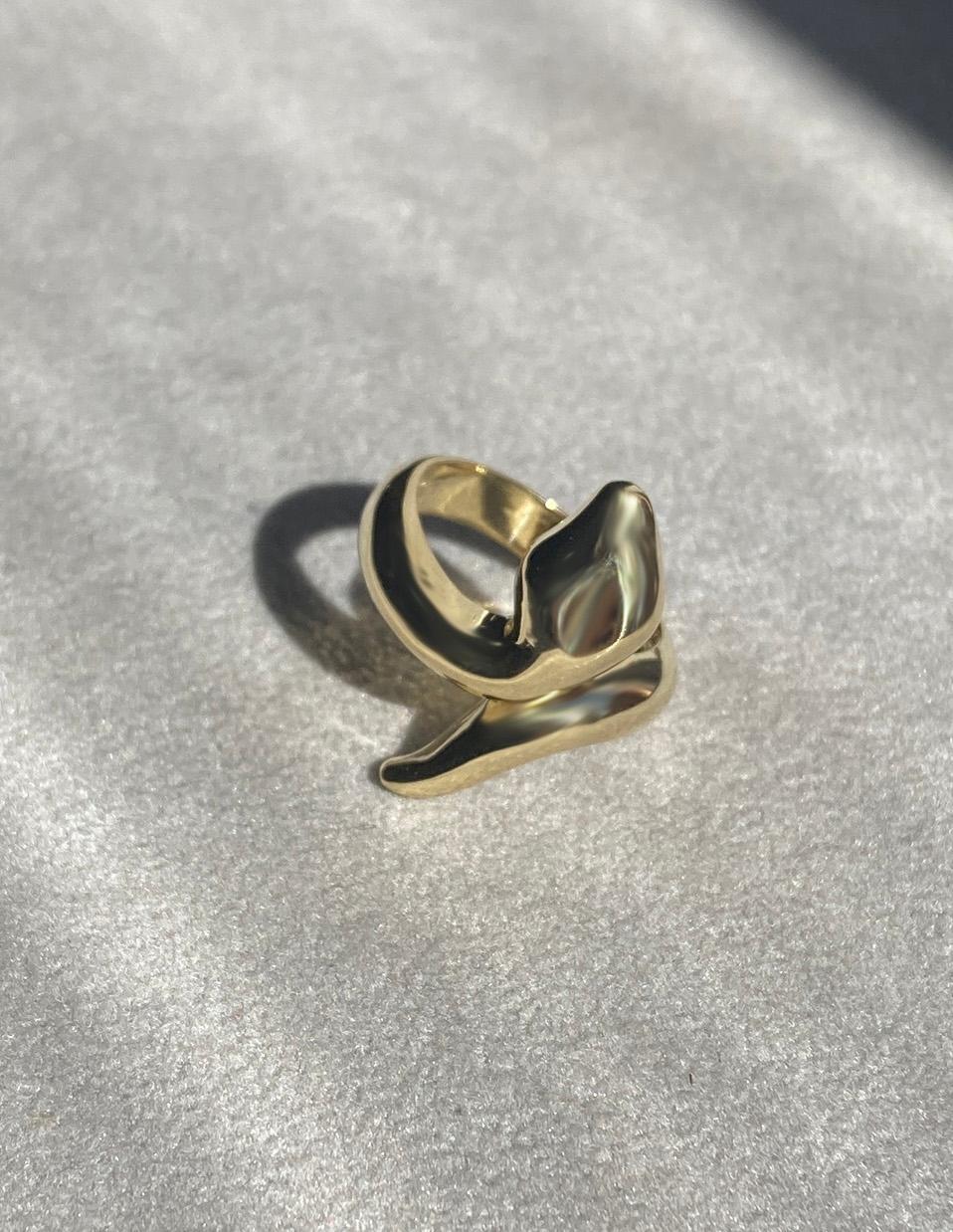 Rossella Ugolini 18k Gold Bold Snake Ring For Sale 5