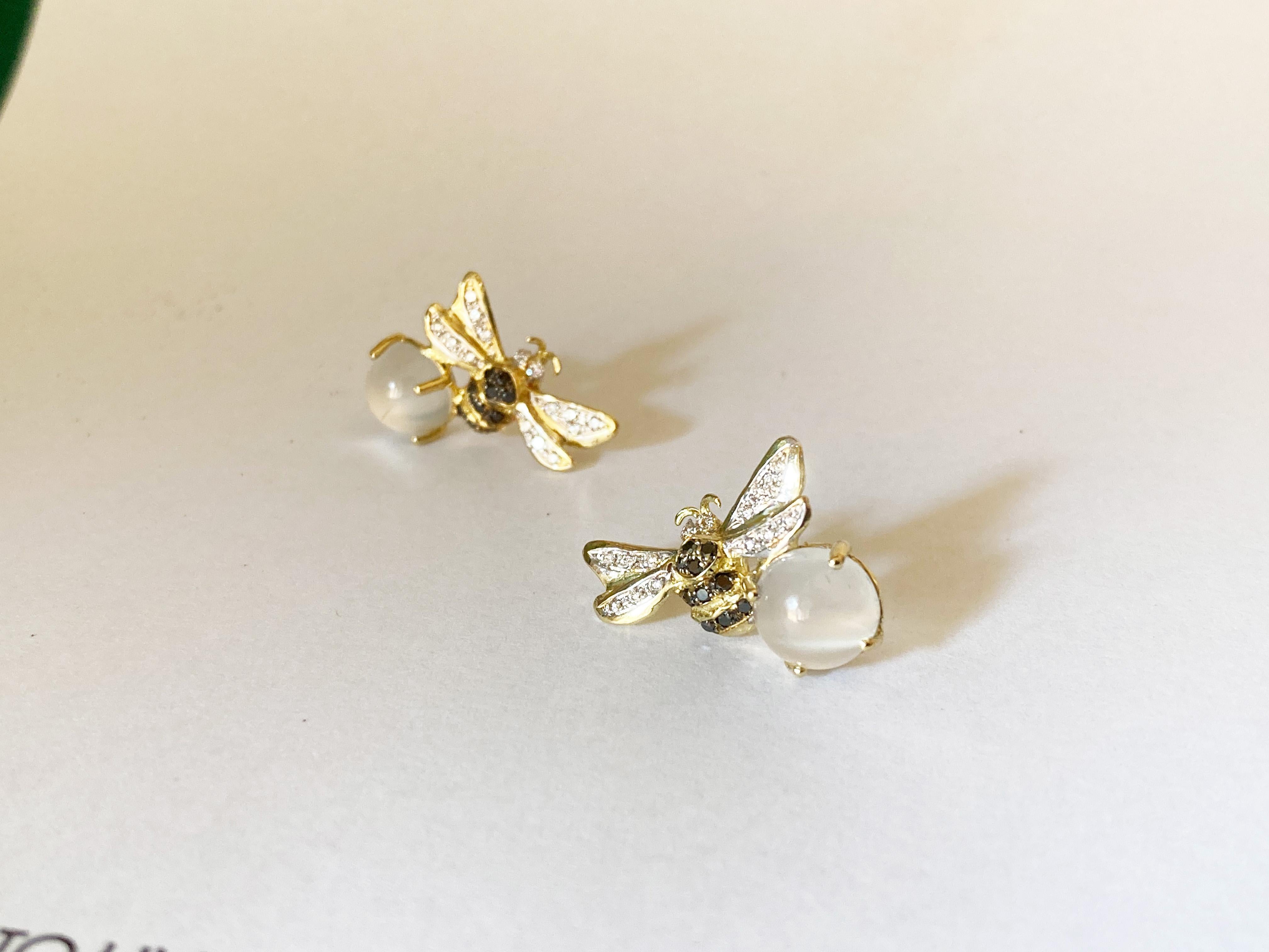 Rossella Ugolini 18K Gold Moonstone White Diamonds Stud Clip On Earrings For Sale 2