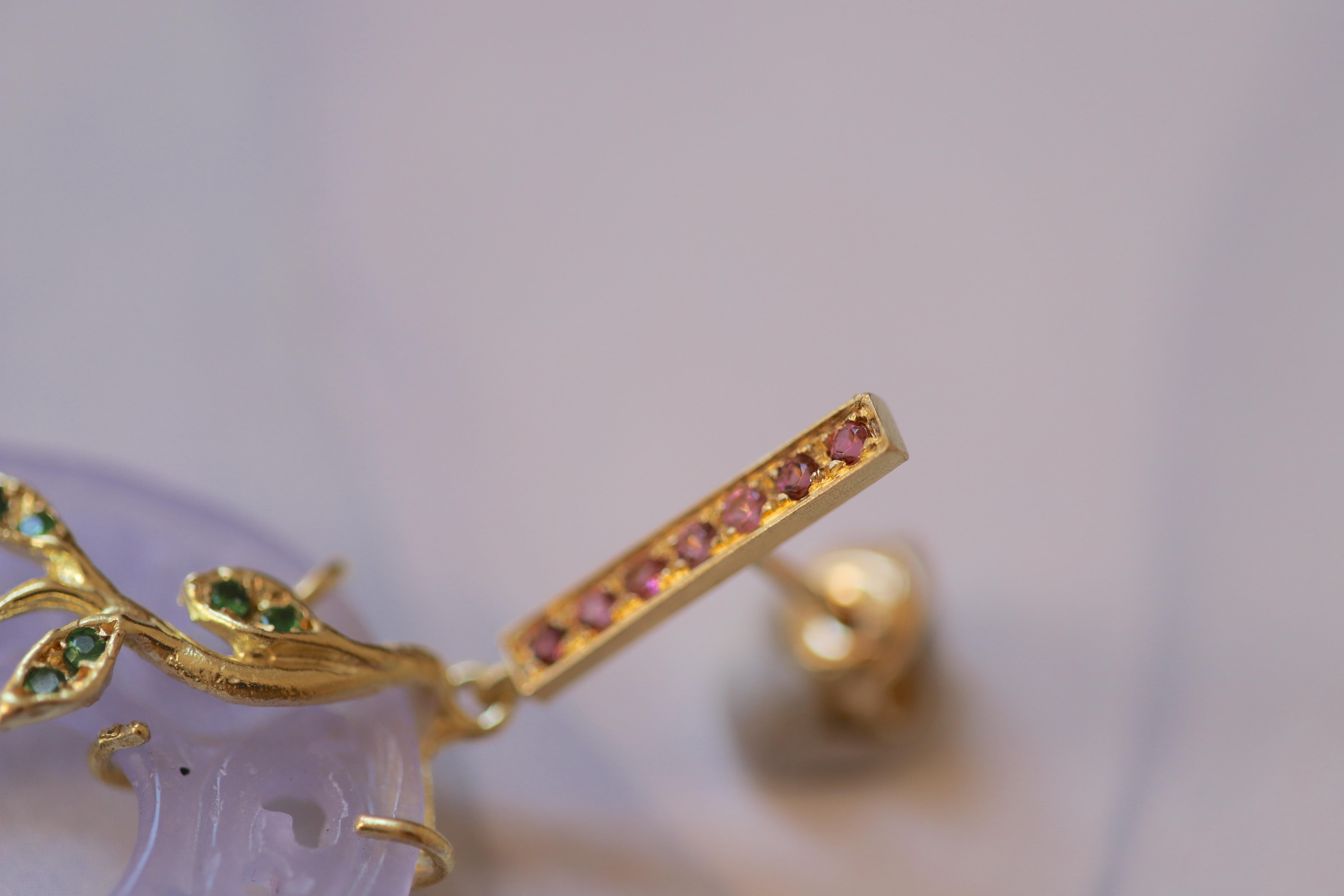 Taille brillant Rossella Ugolini Pendants d'oreilles baroques en or 18 carats avec saphir rose et diamants blancs en vente