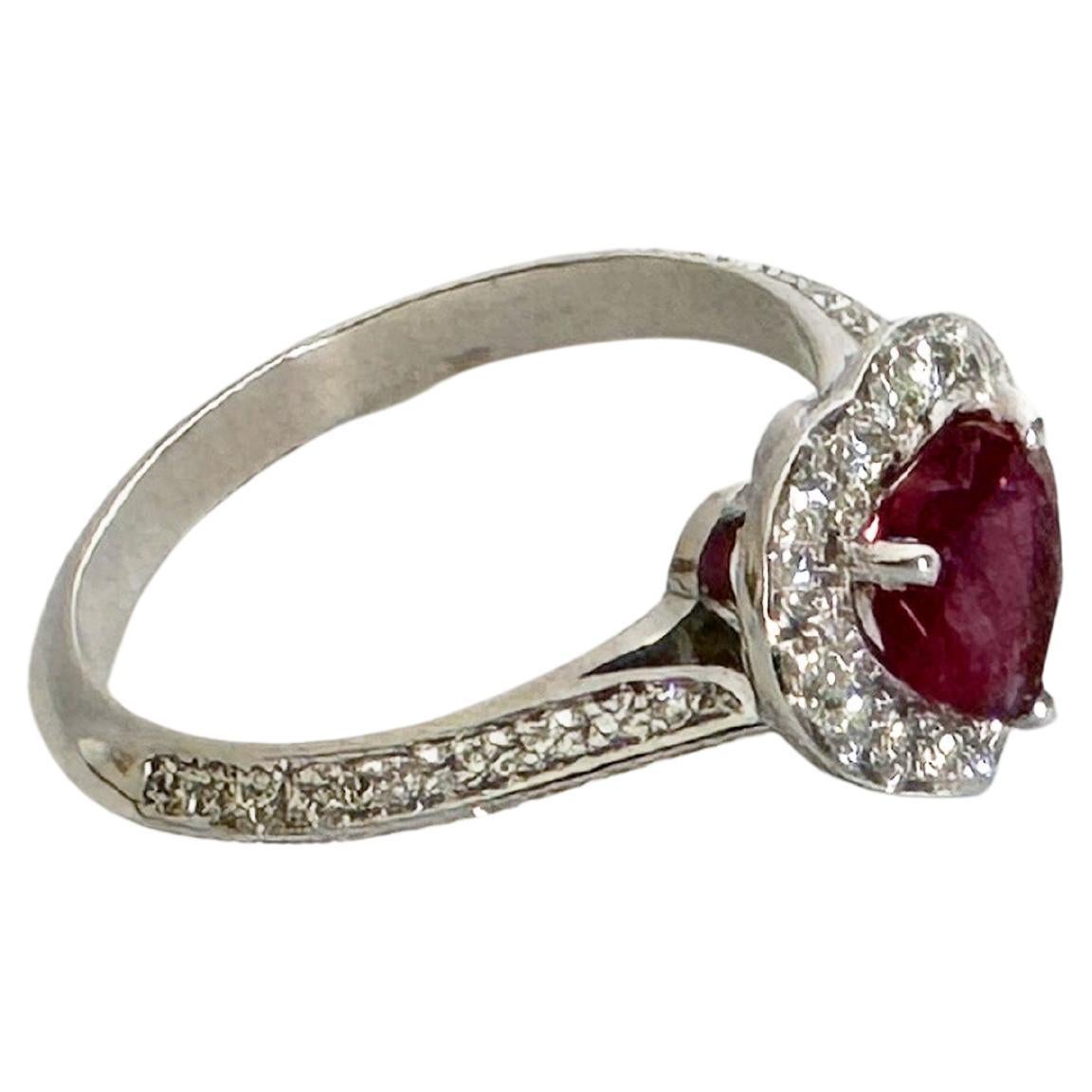Rossella Ugolini 18K Gold Pink Tourmaline White Diamonds Engagement Ring In New Condition For Sale In Rome, IT