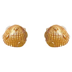 Rossella Ugolini Orecchini Minimal Amalfi in oro 18 carati con piccola conchiglia