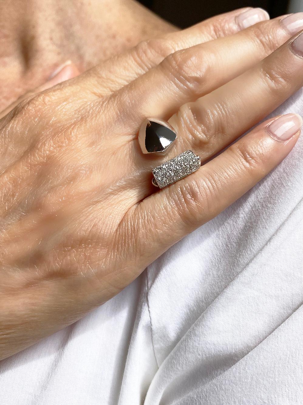 Rossella Ugolini 18k White Gold  0.50 Carats White Diamonds Cocktail Ring For Sale 5