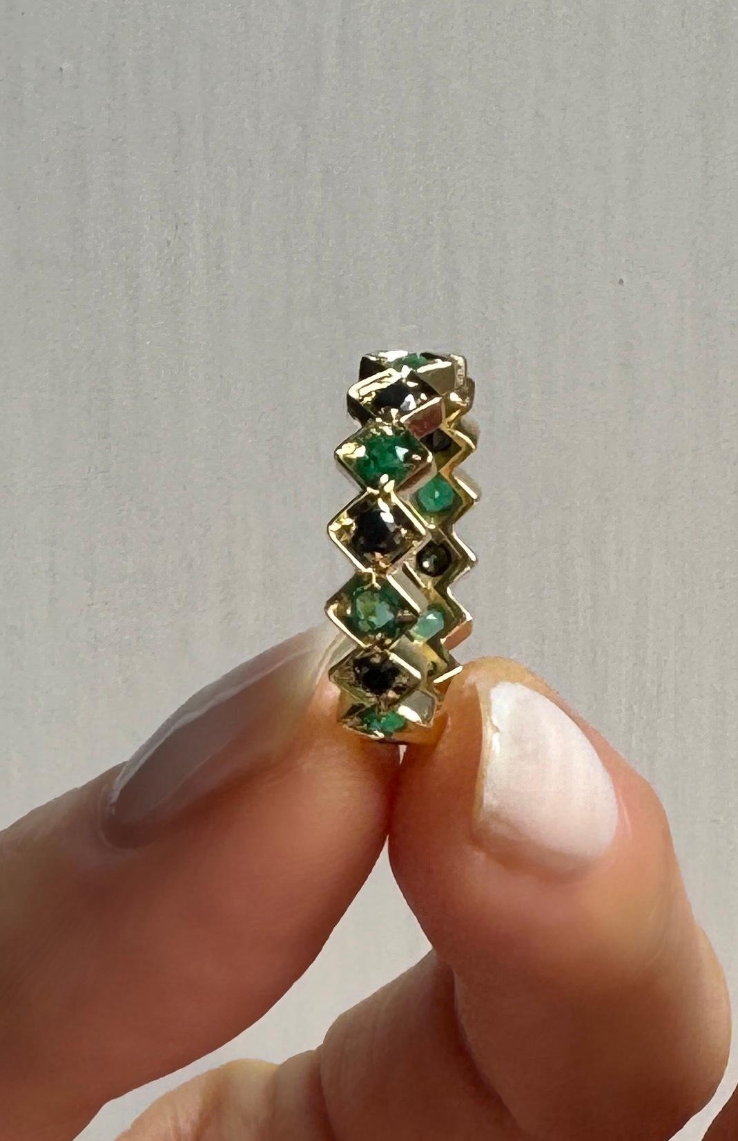 Rossella Ugolini 18k Yellow Gold 0.55 Carat Emeralds Black Diamonds Band Ring For Sale 5