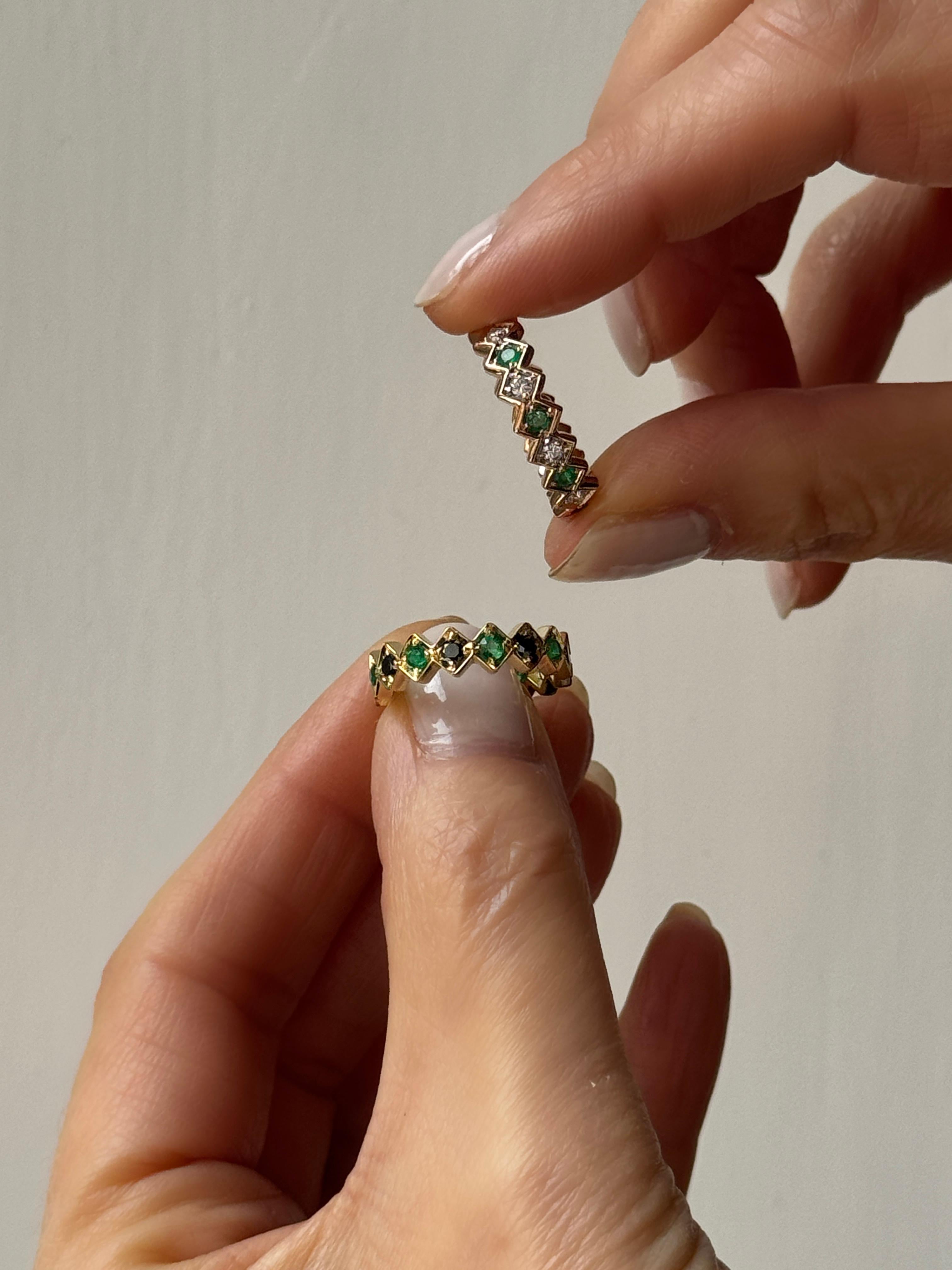 Rossella Ugolini 18k Yellow Gold 1 Carat Emeralds 1.20 C Black Diamonds Man Ring For Sale 7