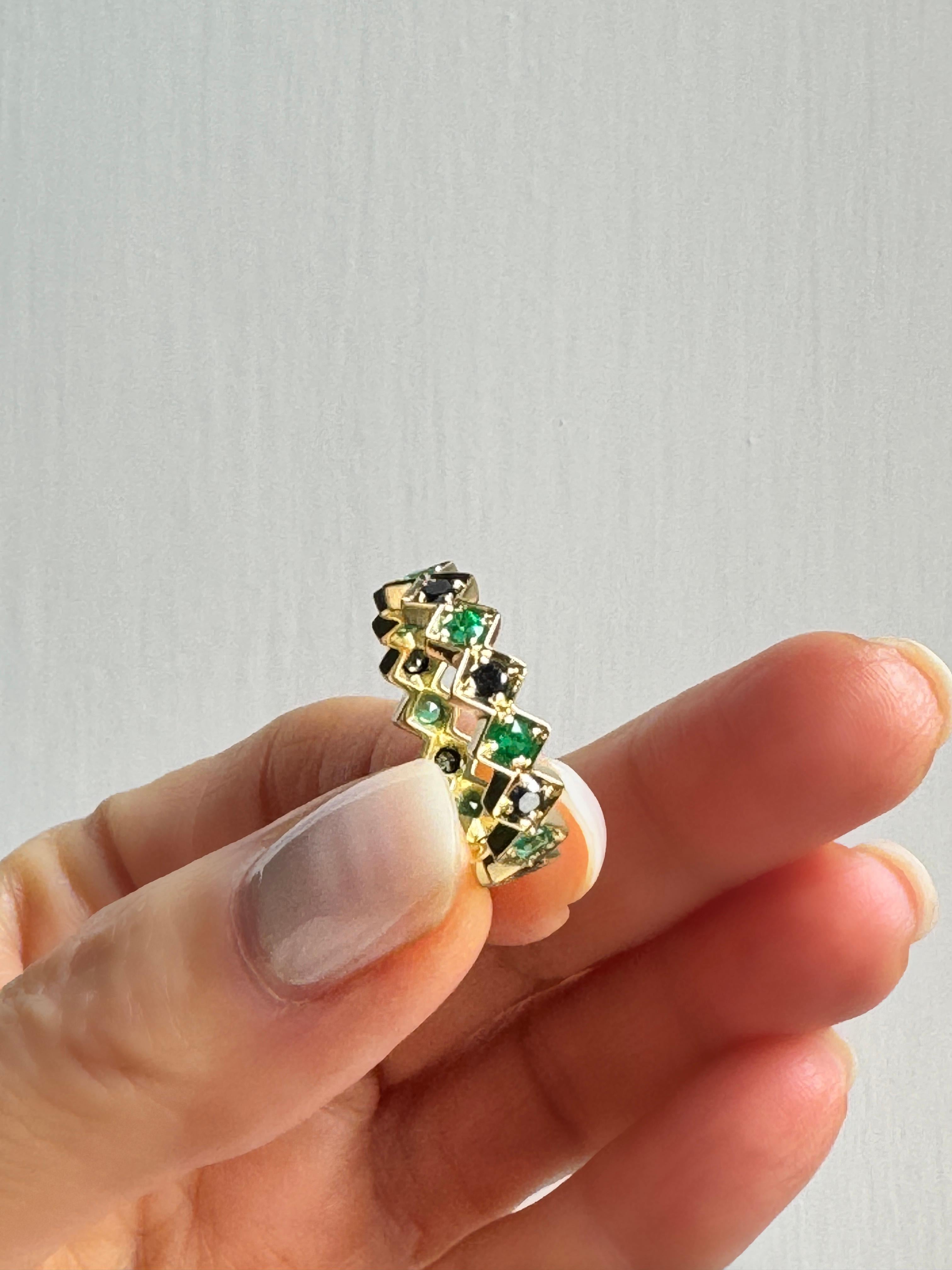 Rossella Ugolini 18k Yellow Gold 1 Carat Emeralds 1.20 C Black Diamonds Man Ring For Sale 1