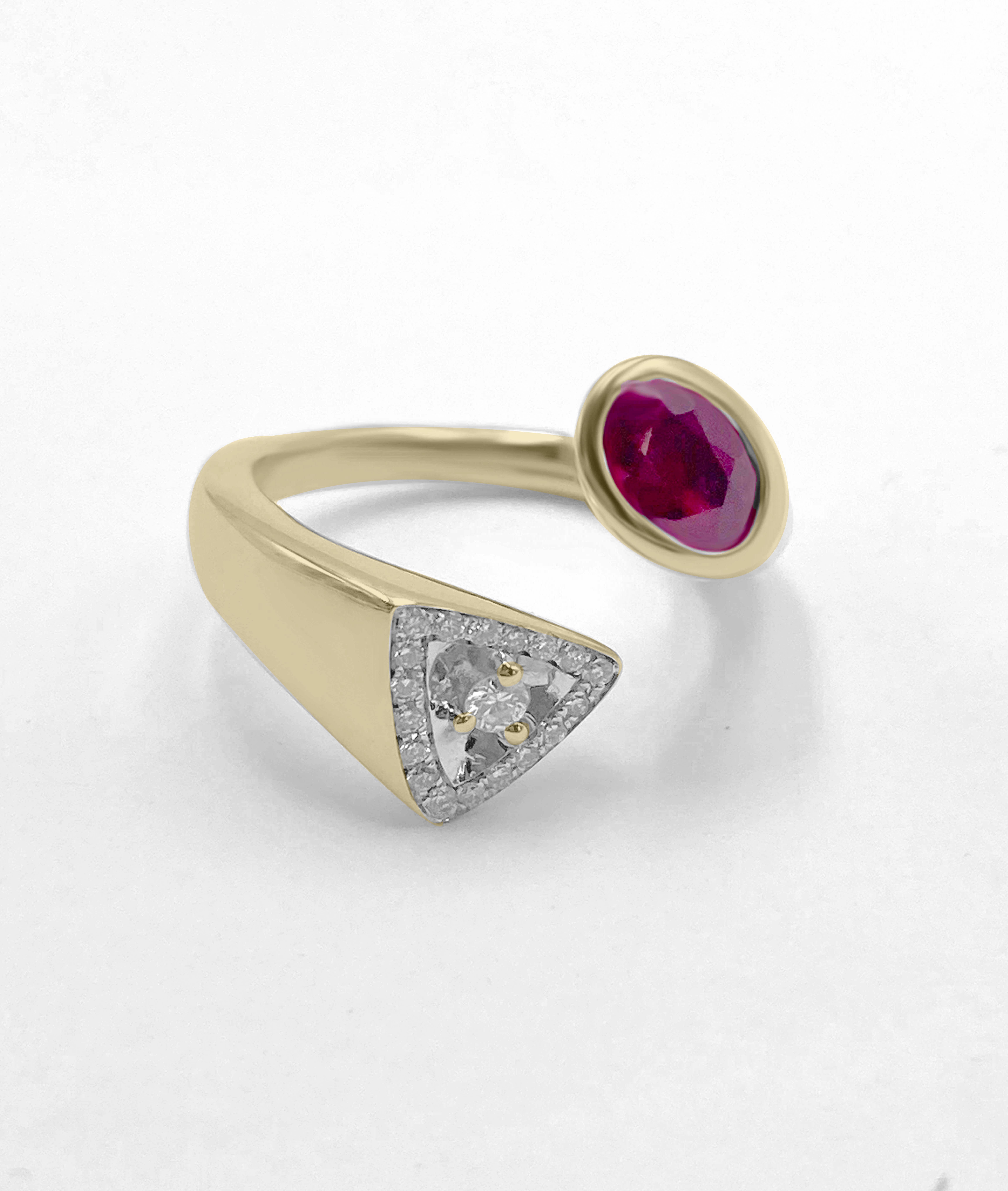 For Sale:  Rossella Ugolini 18K Yellow Gold 1 Carats Ruby 1 Carat White Diamonds Love Ring 10