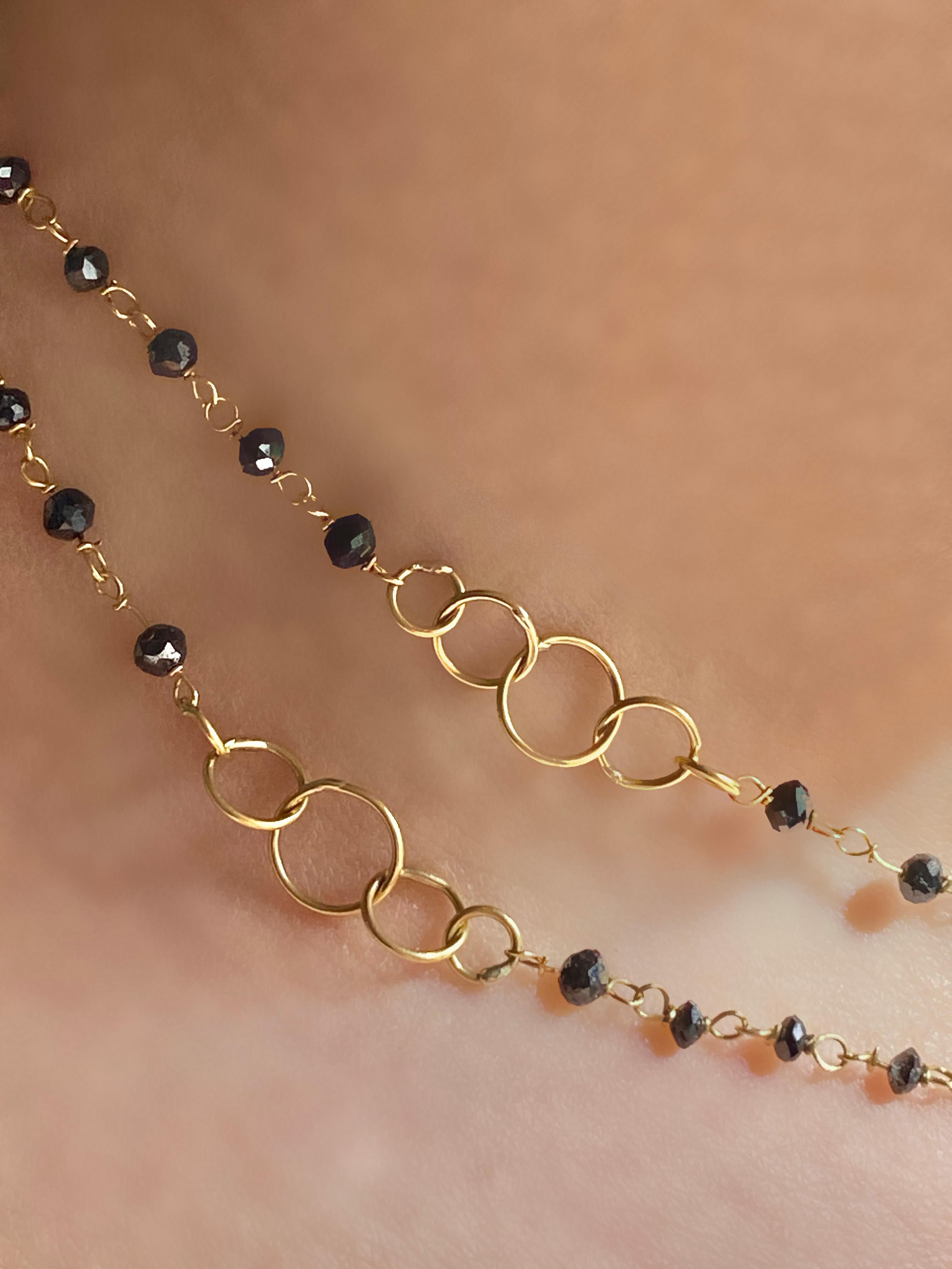 Rossella Ugolini Halskette im Lariat-Stil, 18 Karat Gelbgold 14,3 Karat schwarze Diamanten im Angebot 5