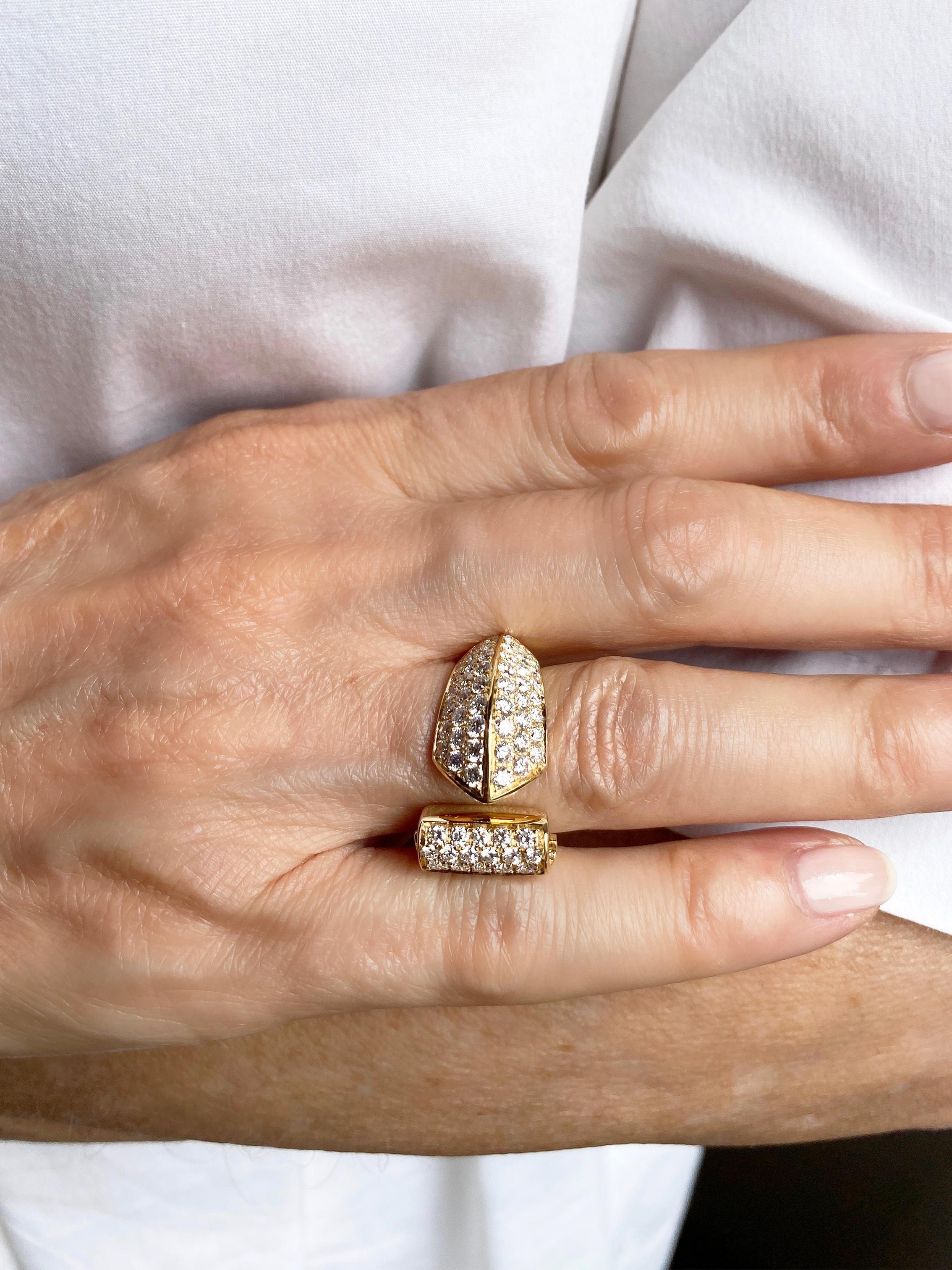 Rossella Ugolini 18k Yellow Gold 1.70 Carats White Diamonds Unique Ring For Sale 2