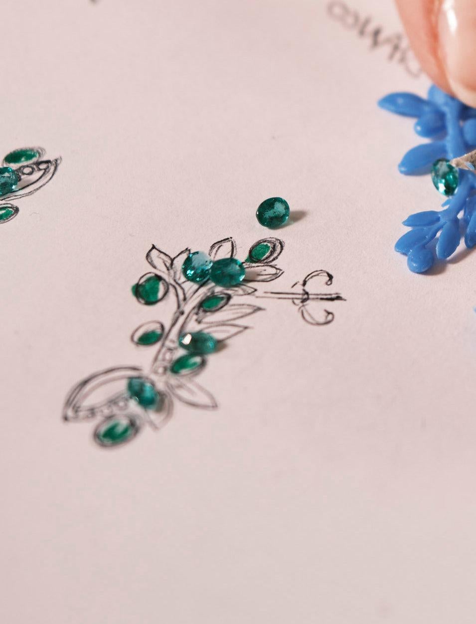 Rossella Ugolini, or jaune 18 carats 2 carats Boucles d'oreilles Emeraude ovale Diamants blancs en vente 2
