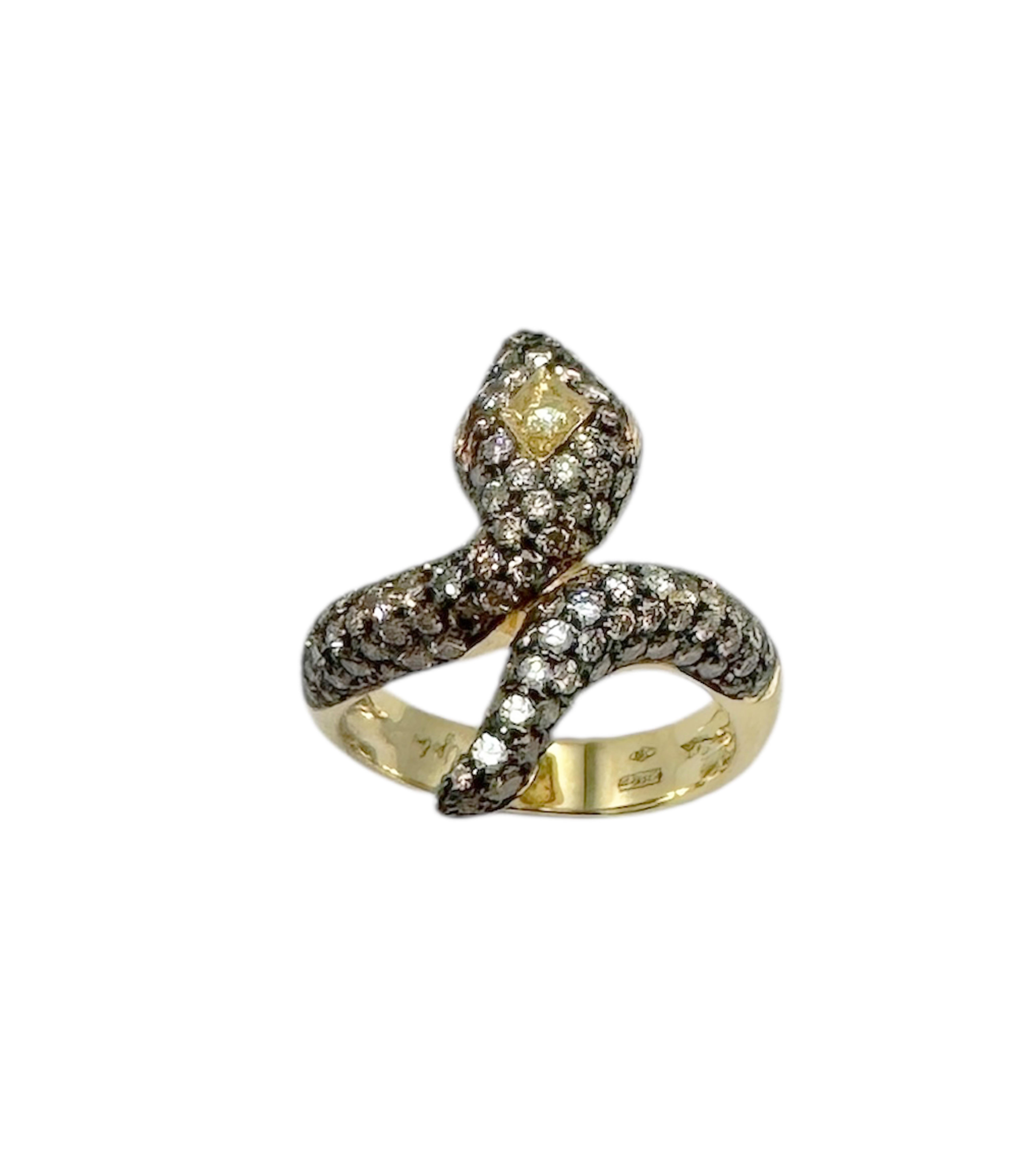 Rossella Ugolini Anello Serpente in oro giallo 18k con 3,1 carati di diamanti bianchi e marroni in vendita 8