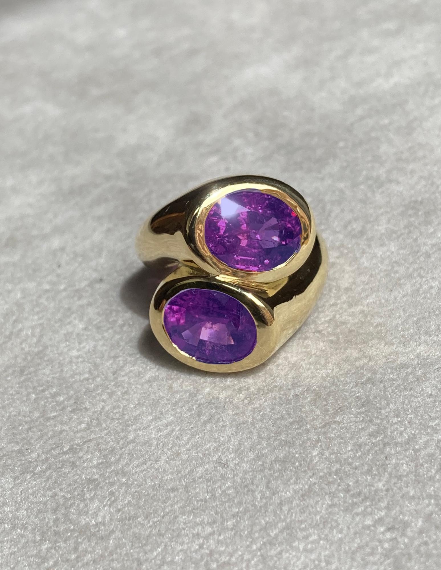 Rossella Ugolini 18K Yellow Gold Amethyst Cocktail Ring For Sale 3