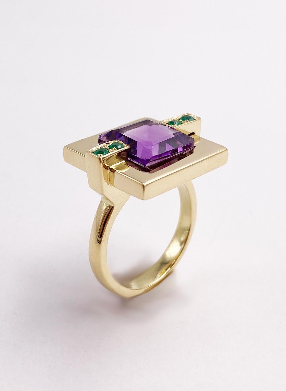 Rossella Ugolini 18k Yellow Gold Amethyst Emeralds Deco Style Cocktail Ring For Sale 4