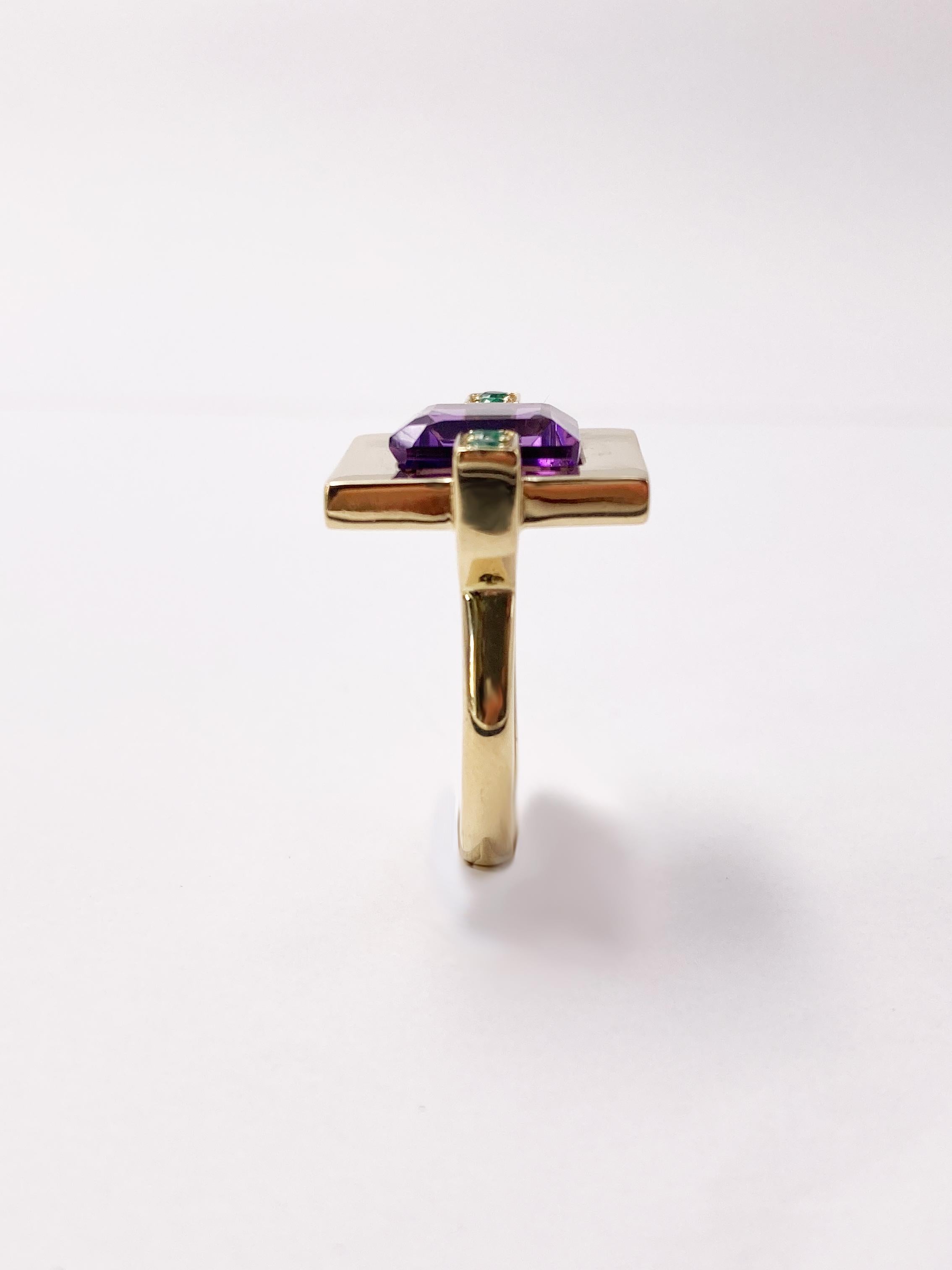 Rossella Ugolini 18k Yellow Gold Amethyst Emeralds Deco Style Cocktail Ring For Sale 1