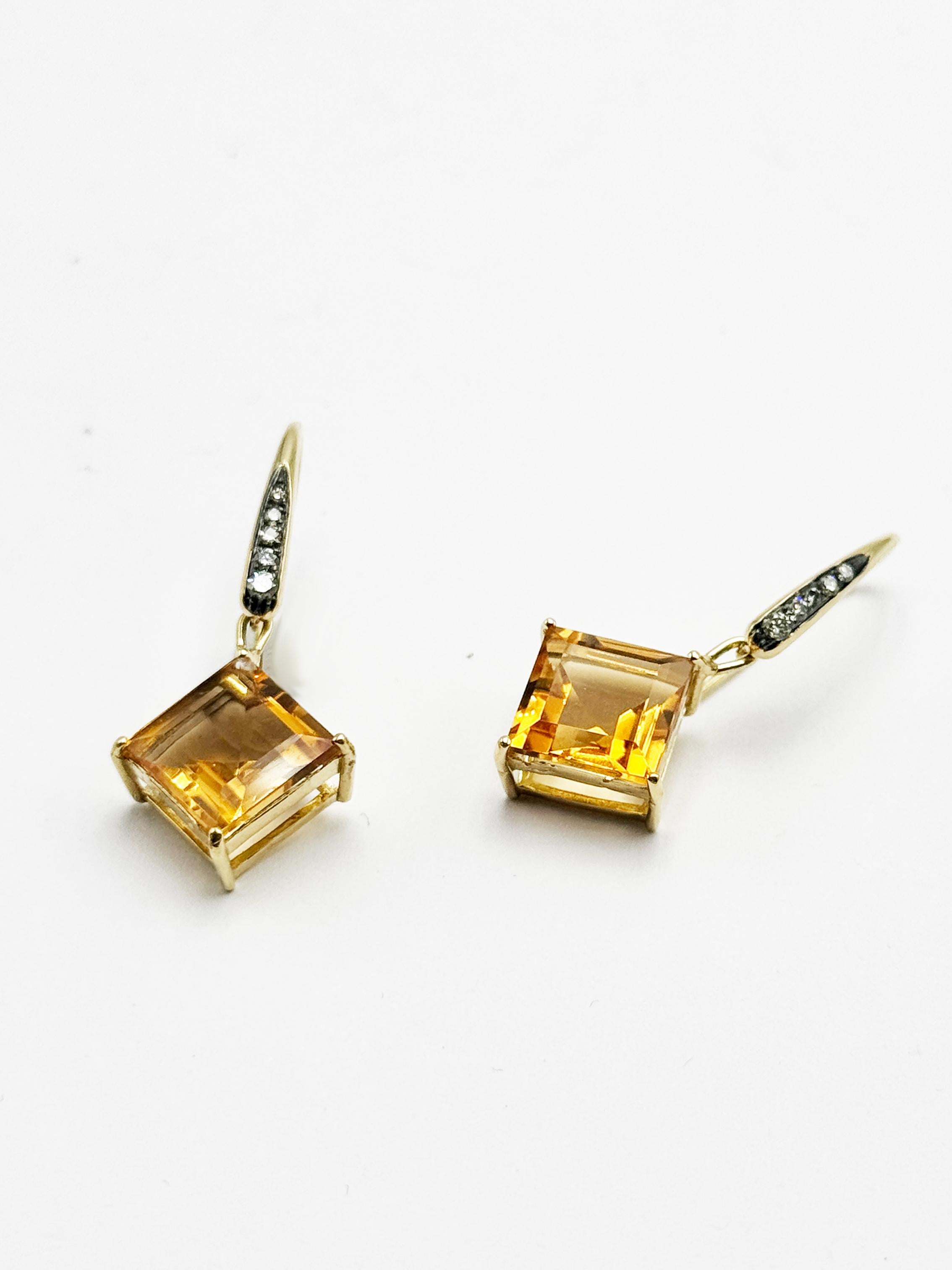 Rossella Ugolini Pendants d'oreilles en or jaune 18 carats, citrine et diamants blancs en vente 4