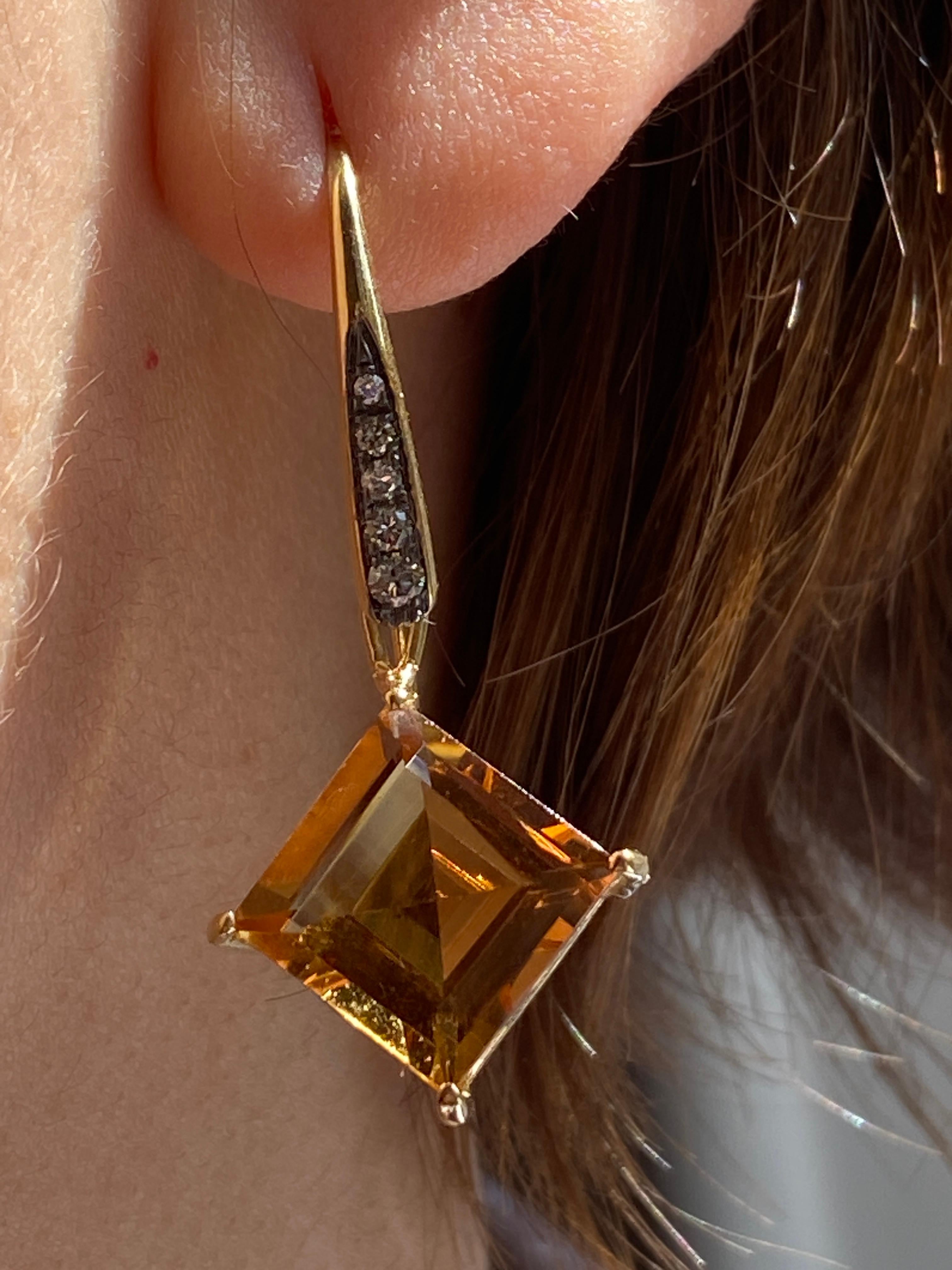 Rossella Ugolini Pendants d'oreilles en or jaune 18 carats, citrine et diamants blancs en vente 6