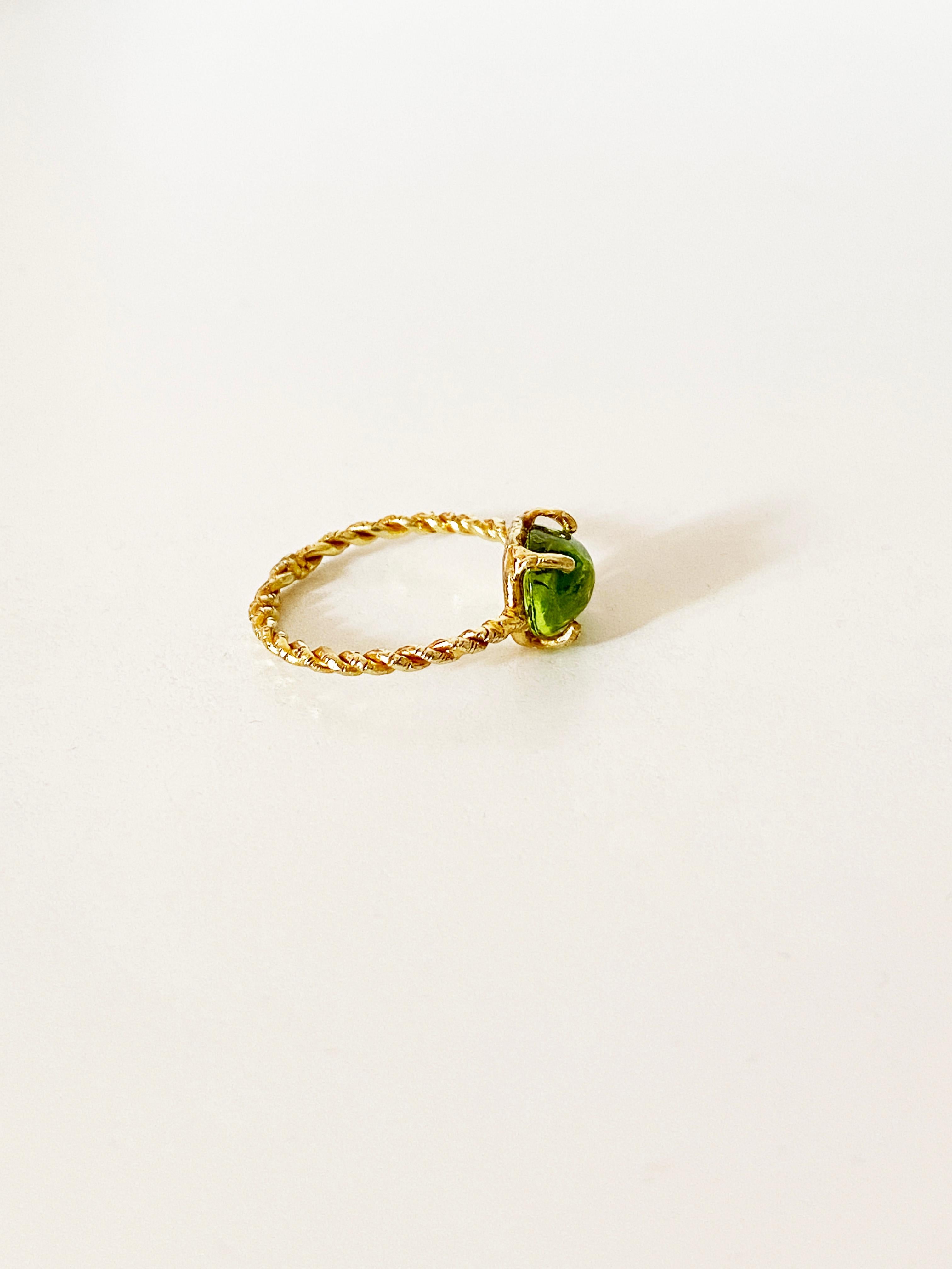 Artisan Rossella Ugolini 18K Yellow Gold Delicate Unique Peridot Ring Nature Inspired For Sale